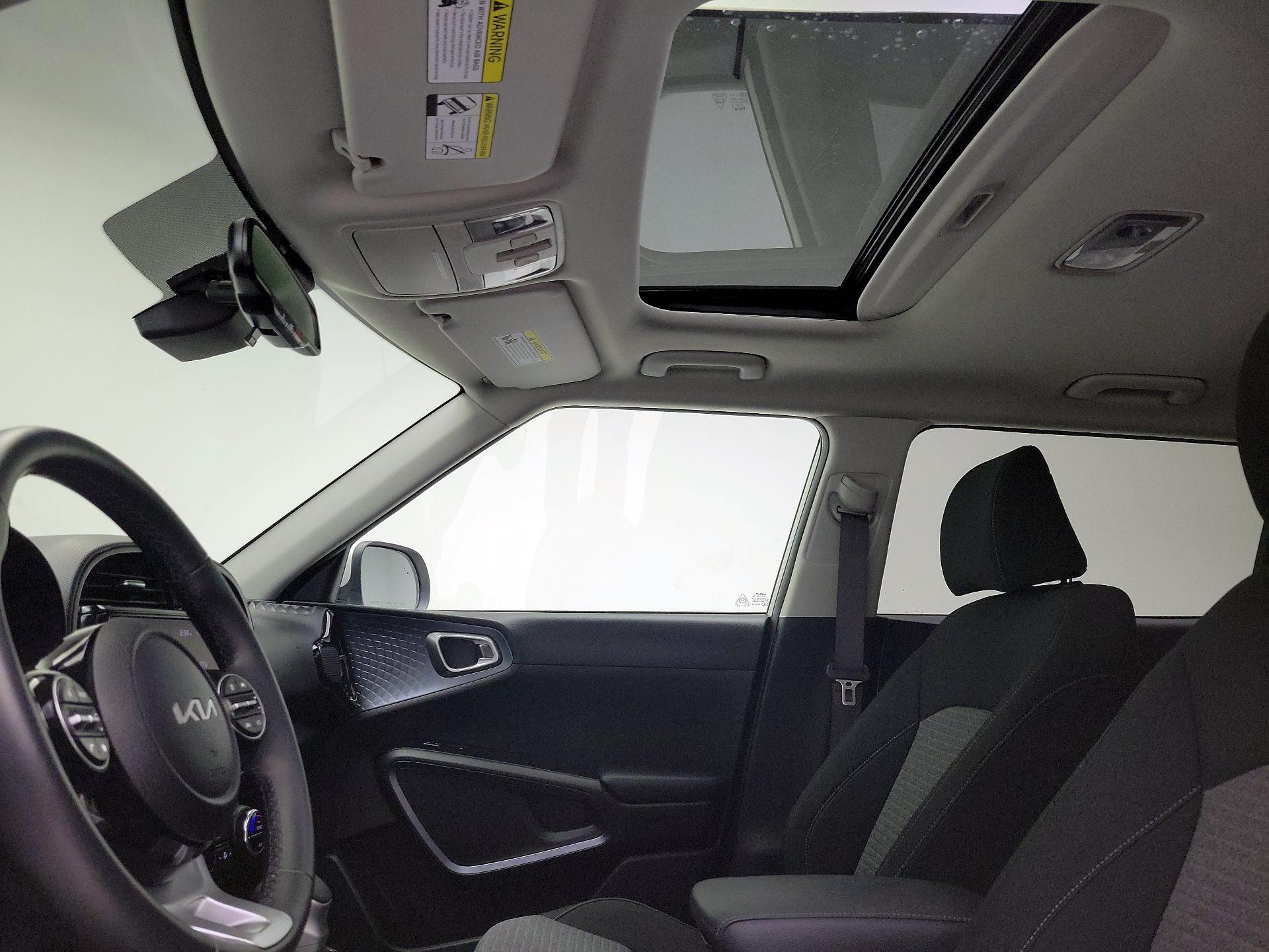 Thumbnail: 2023 Kia Soul - 19