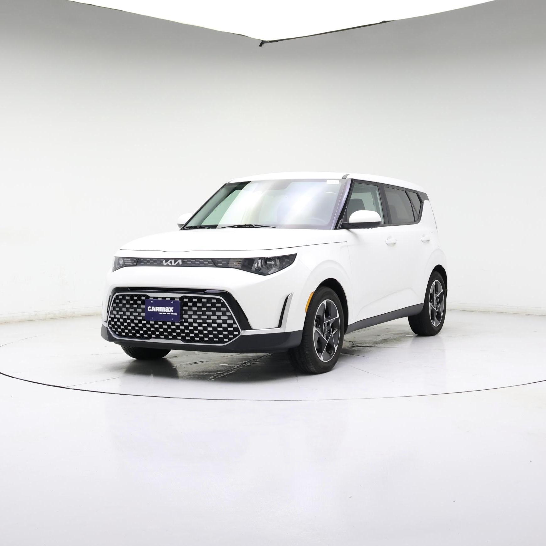 Thumbnail: 2023 Kia Soul - 4