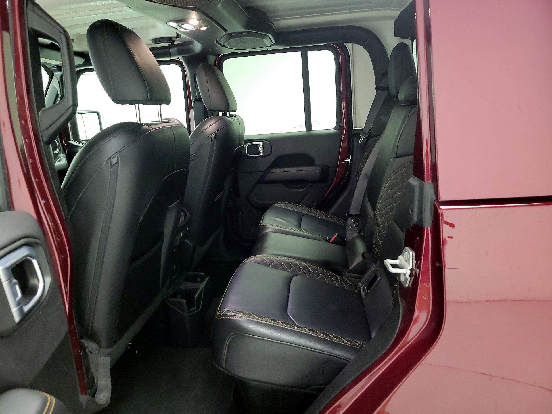 Thumbnail: 2021 Jeep Gladiator - 20