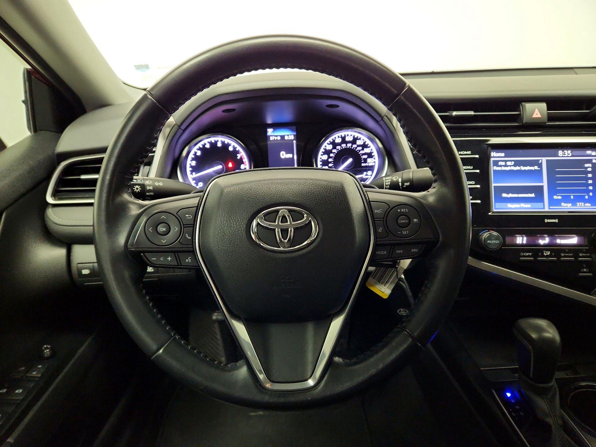 Thumbnail: 2020 Toyota Camry - 10