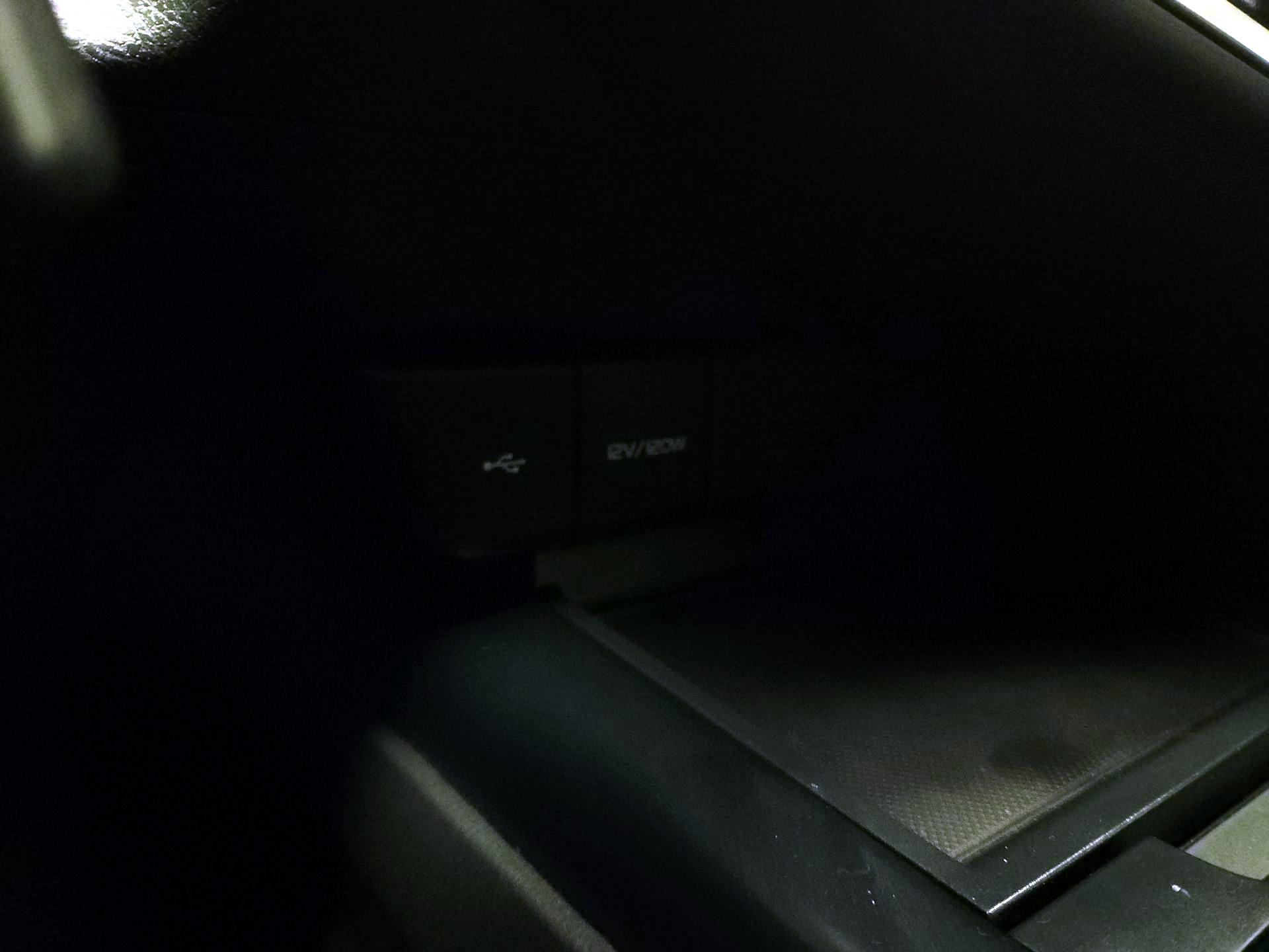 Thumbnail: 2020 Toyota Camry - 18