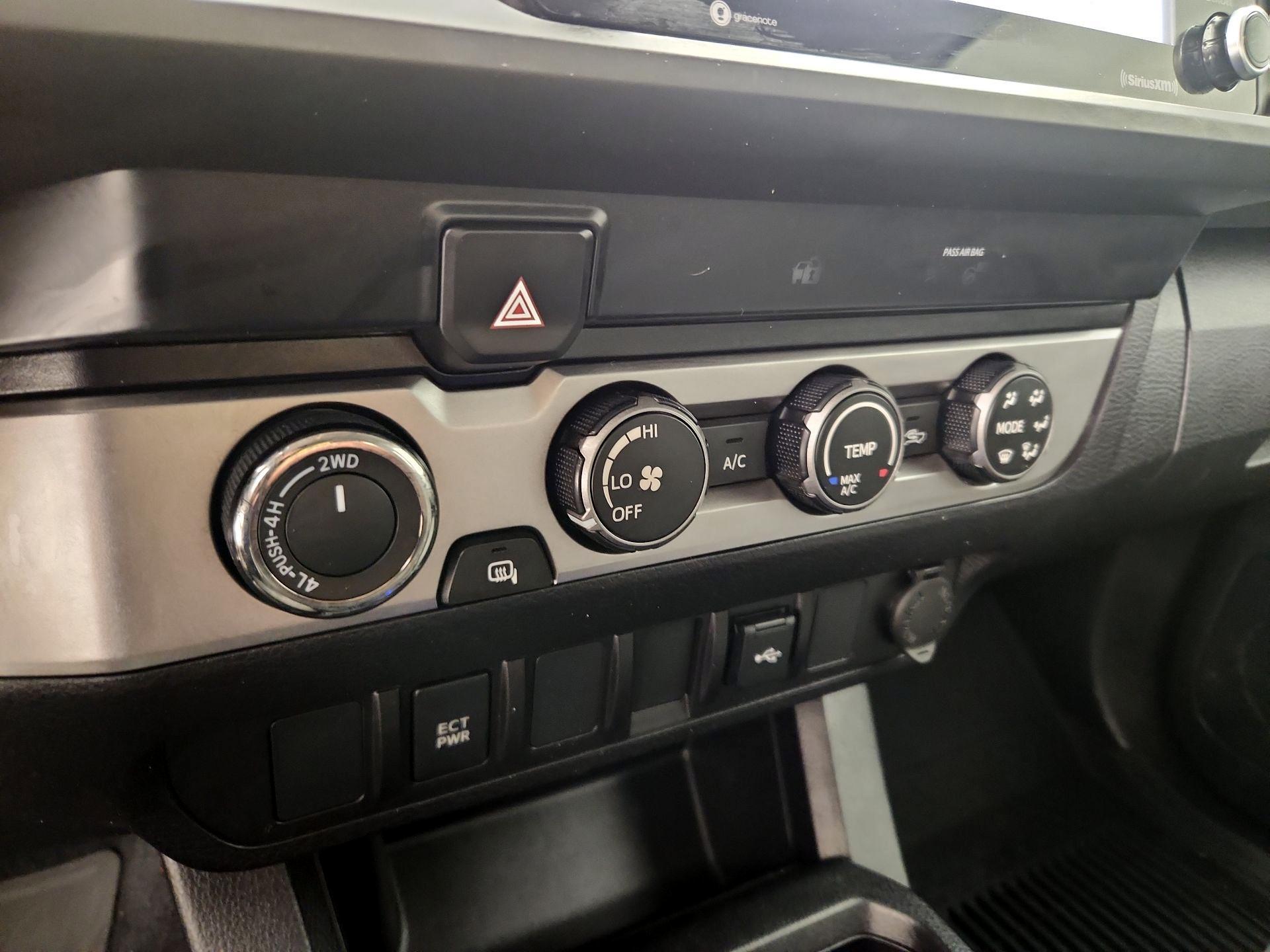 Thumbnail: 2021 Toyota Tacoma - 16