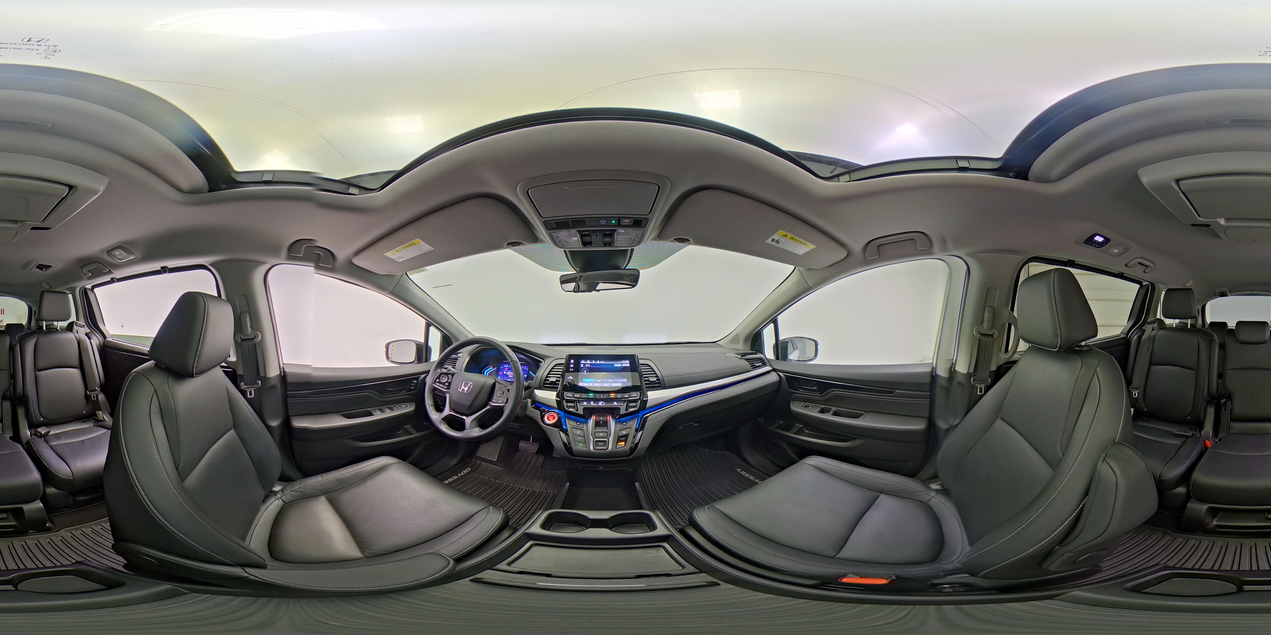 2024 Honda Odyssey Touring - Photo 28