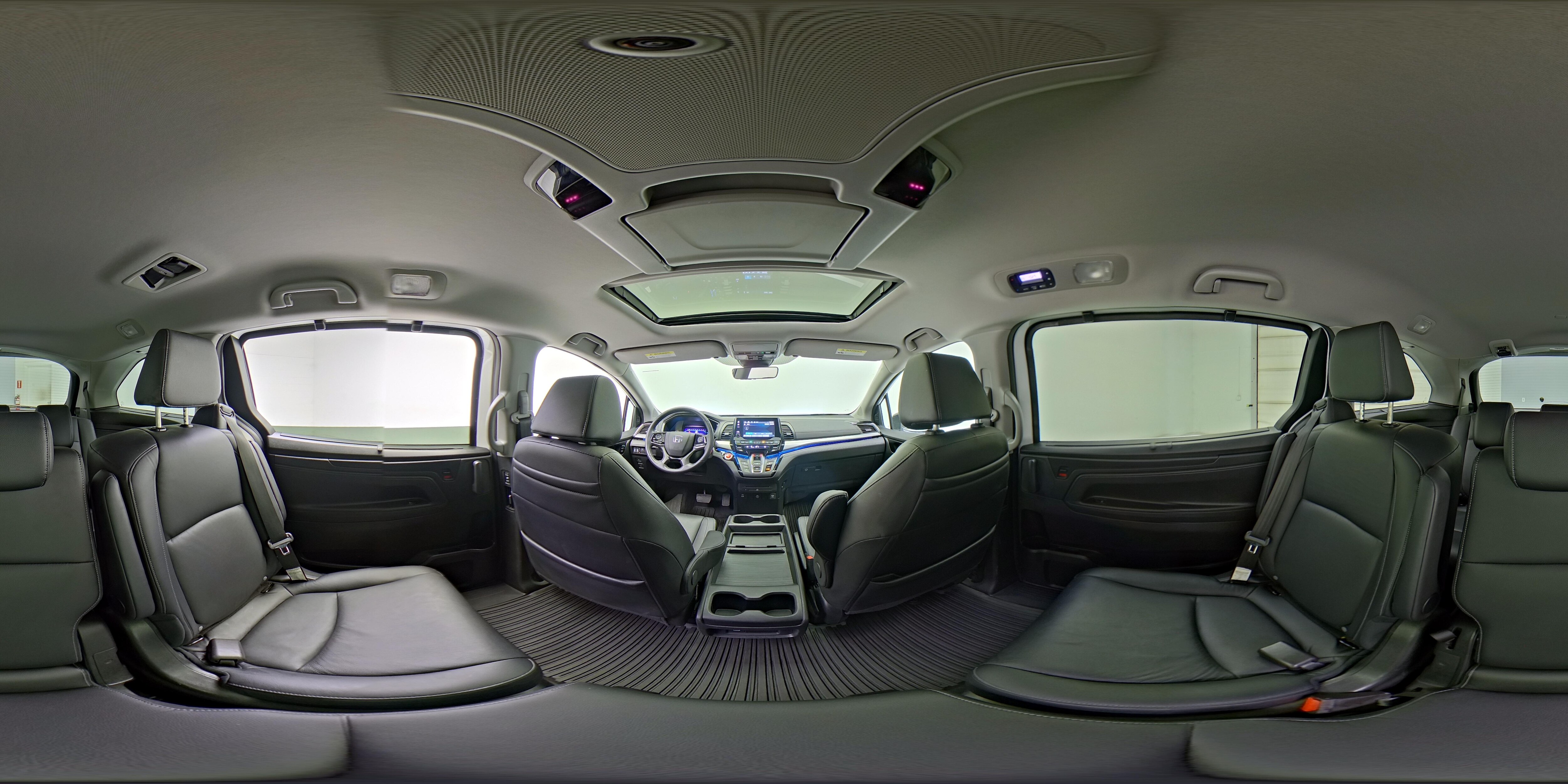 2024 Honda Odyssey Touring - Photo 29