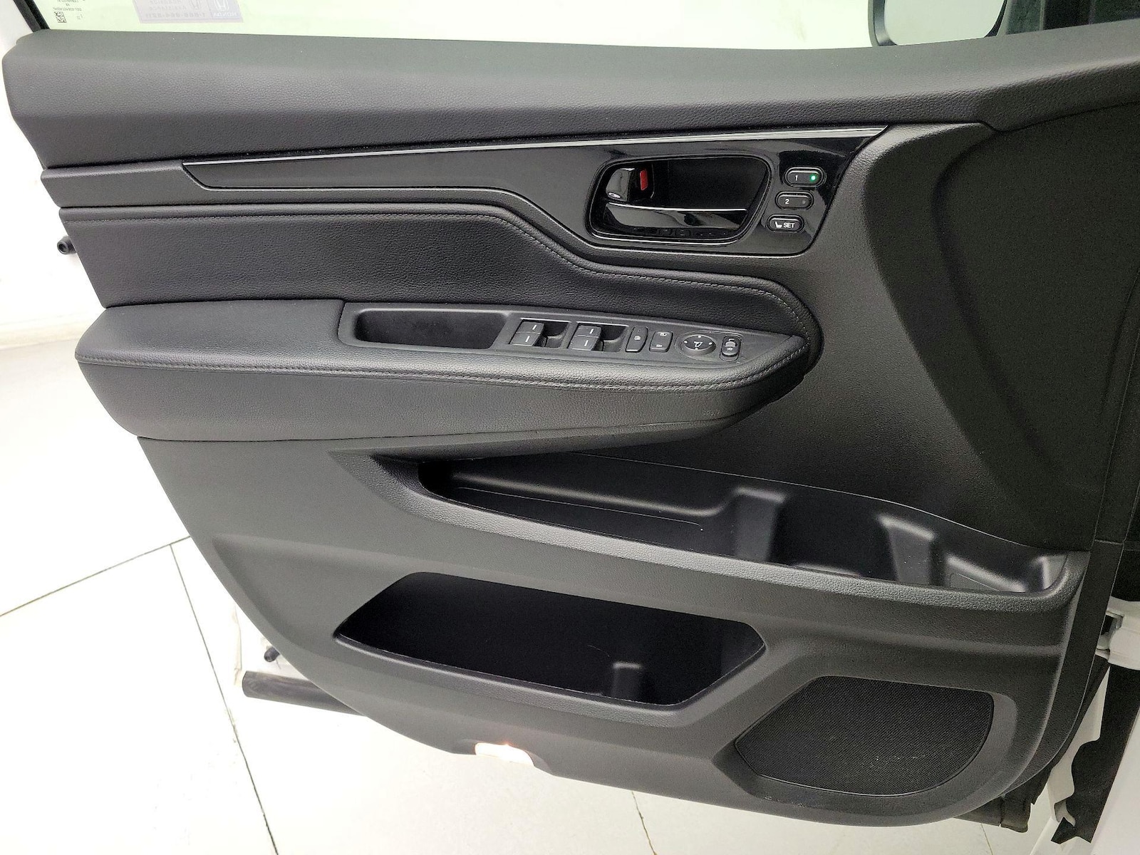 2024 Honda Odyssey Touring - Photo 13