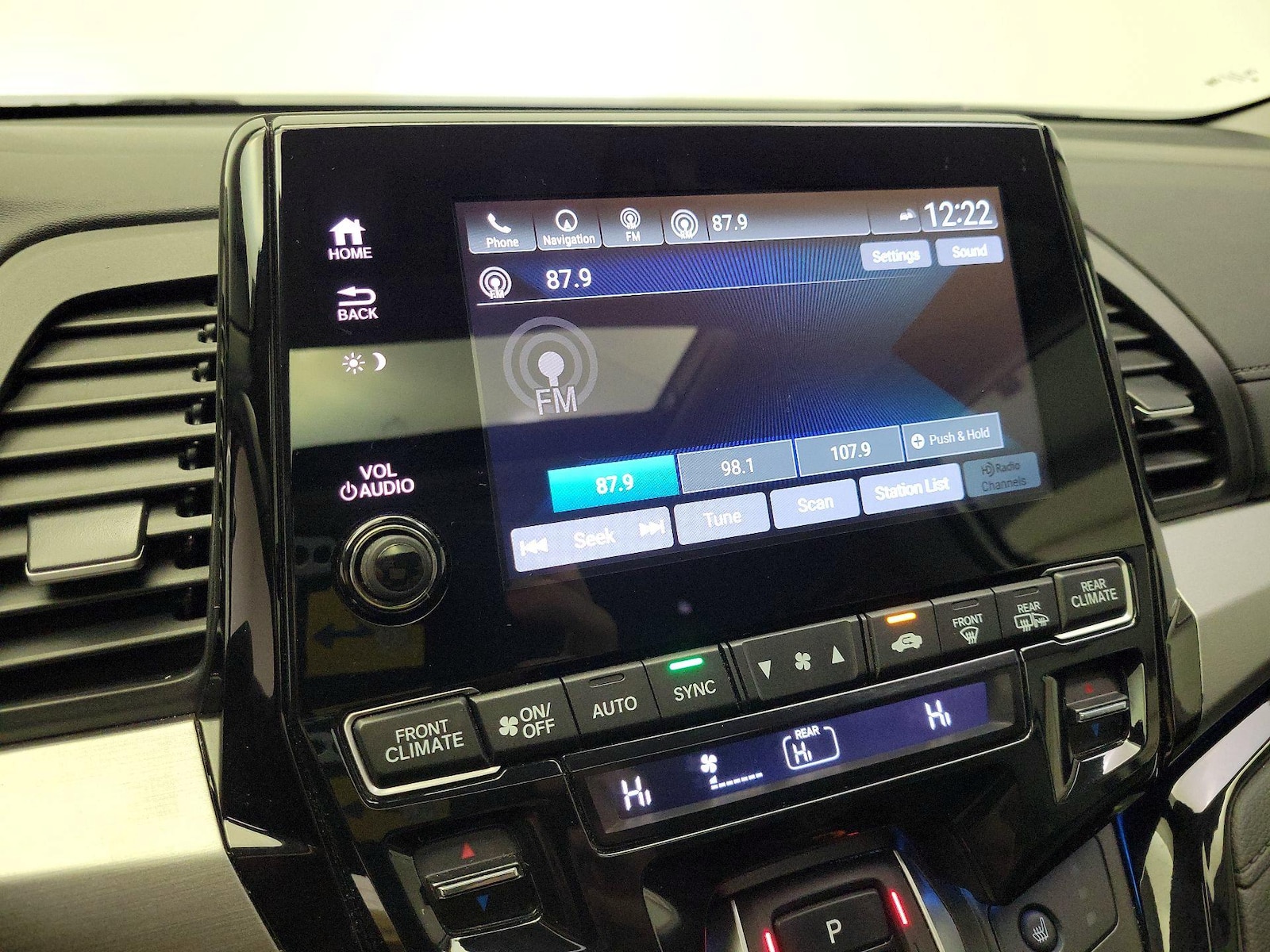 2024 Honda Odyssey Touring - Photo 17