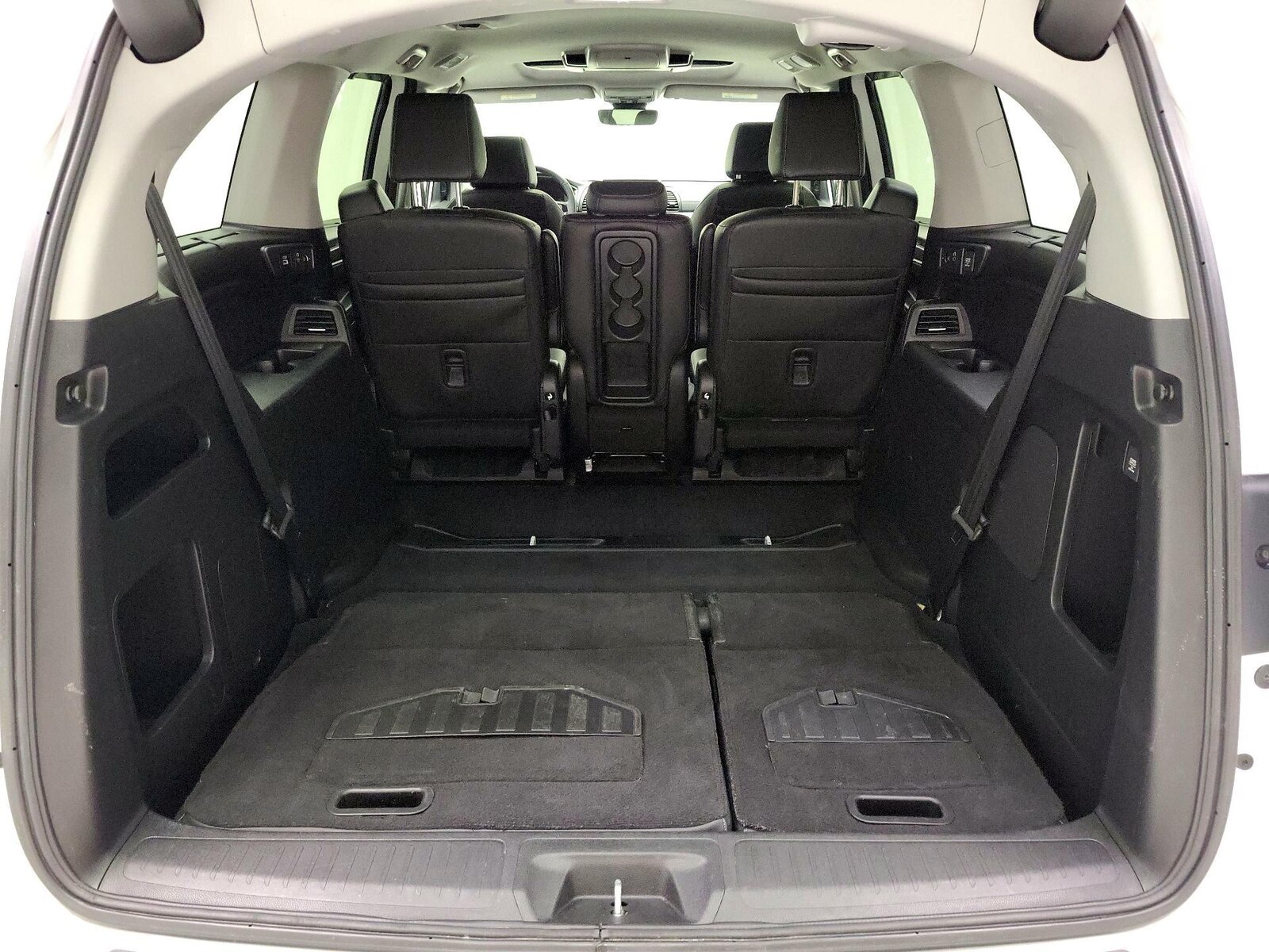 2024 Honda Odyssey Touring - Photo 25