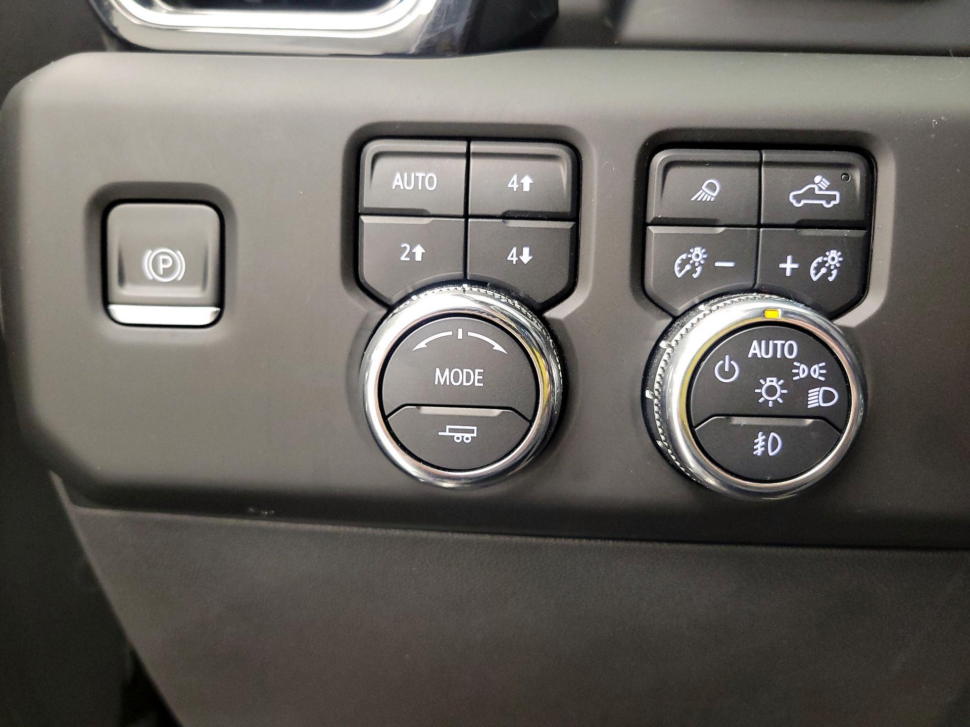 Thumbnail: 2023 GMC Sierra 1500 - 13