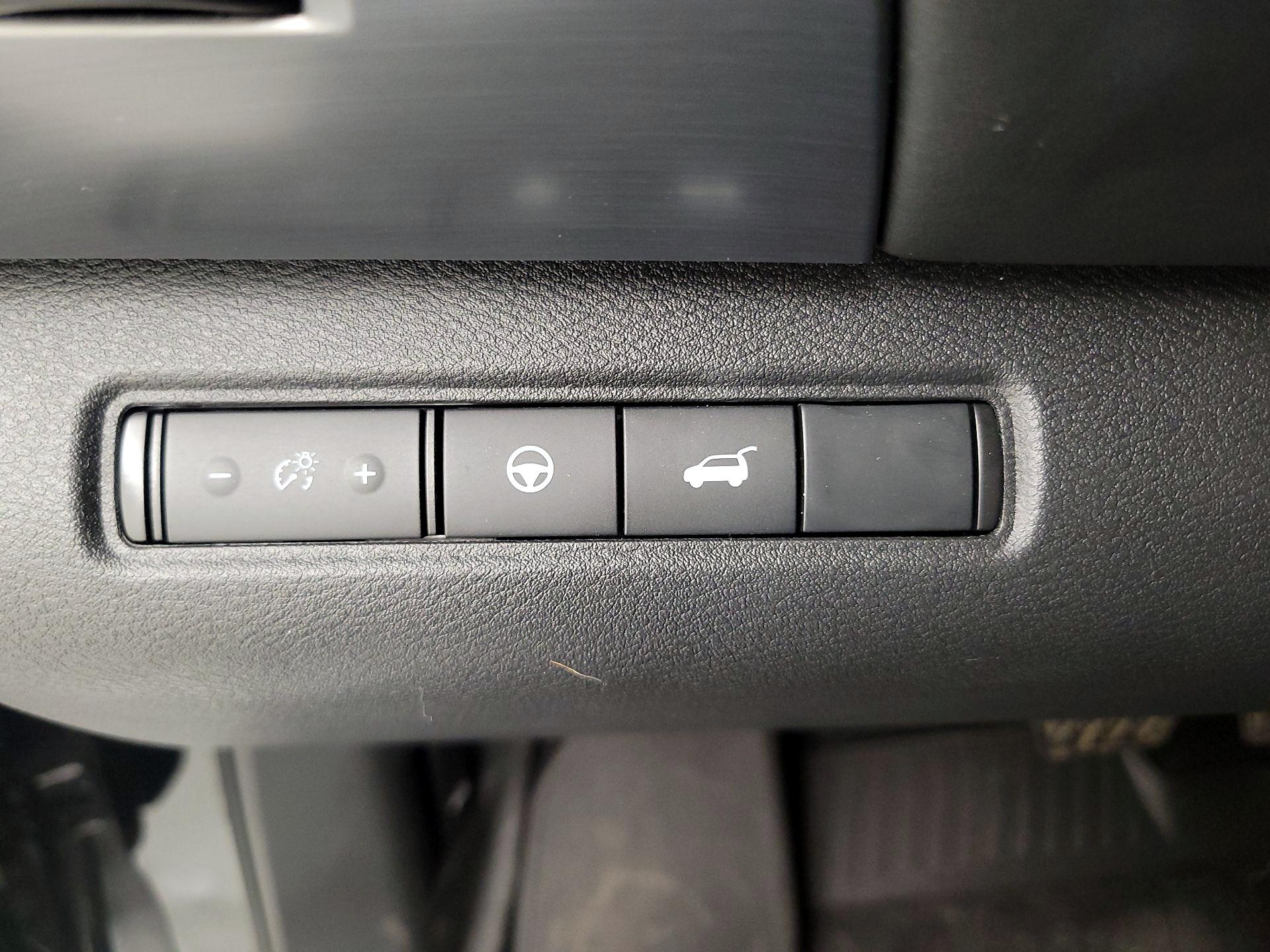 Thumbnail: 2025 Nissan Pathfinder - 13