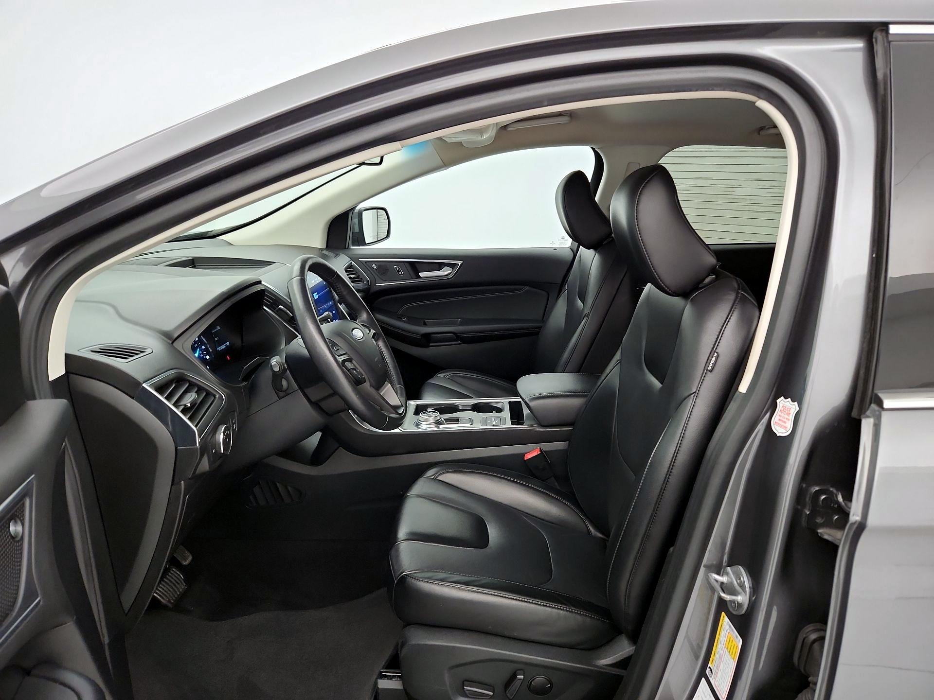 Thumbnail: 2022 Ford Edge - 11