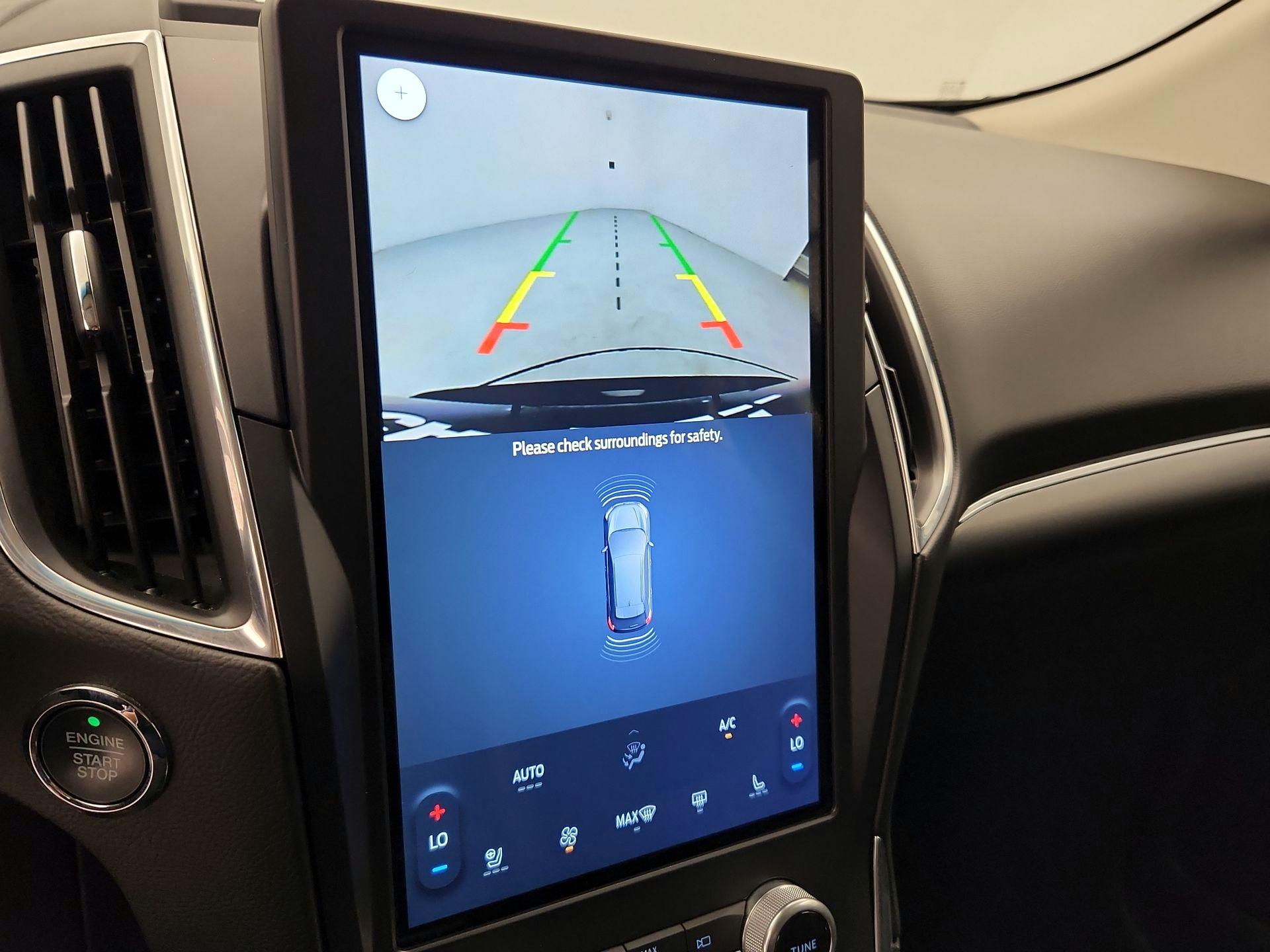 Thumbnail: 2022 Ford Edge - 14