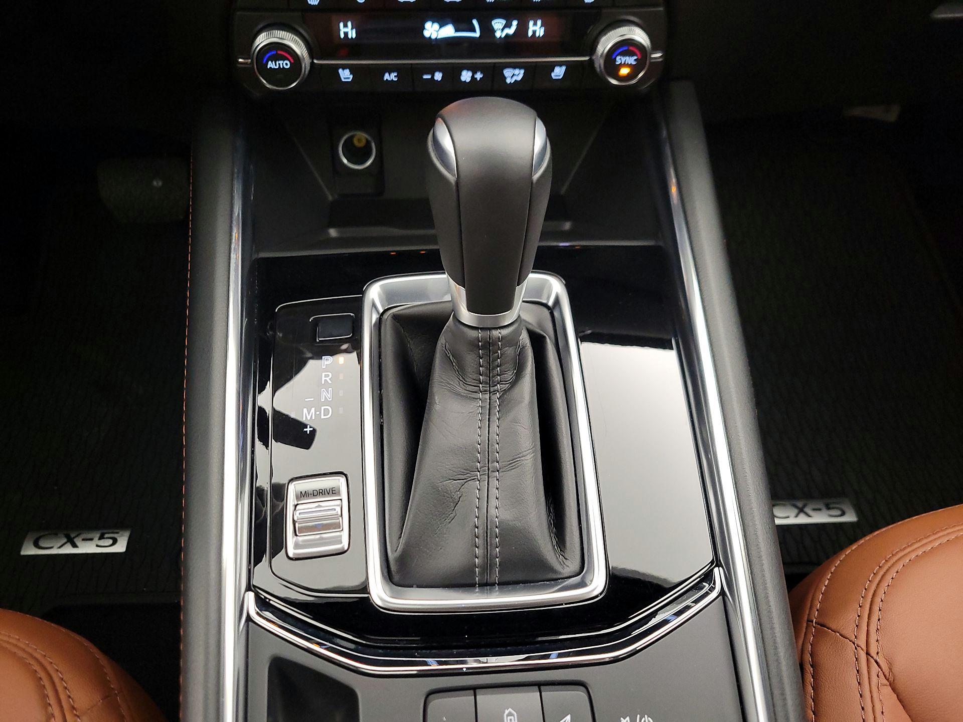 Thumbnail: 2025 Mazda CX-5 - 17