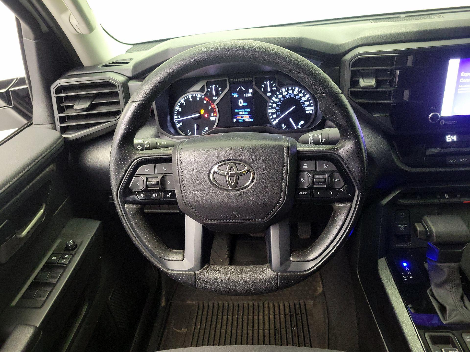 Thumbnail: 2024 Toyota Tundra - 10