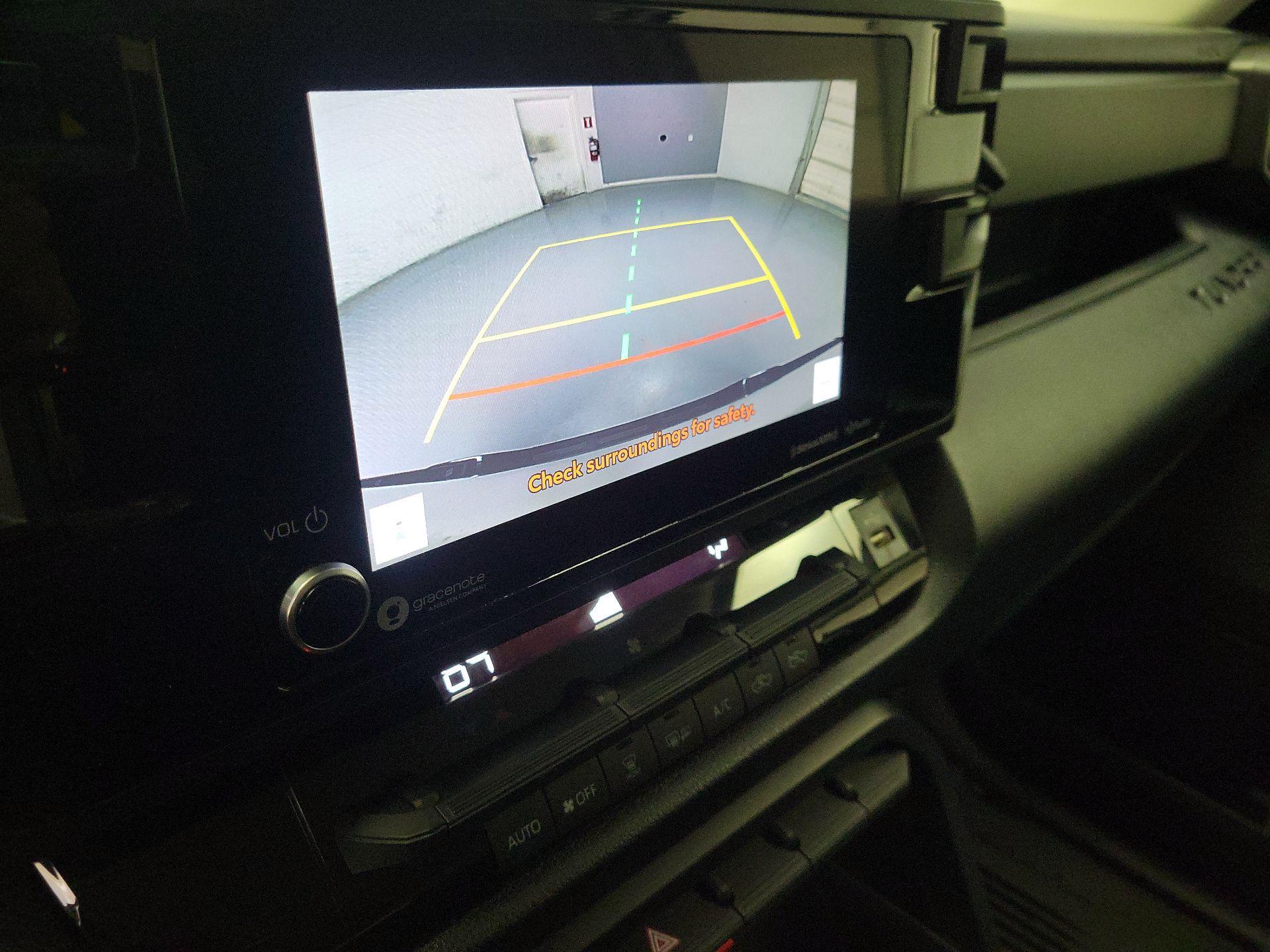 Thumbnail: 2024 Toyota Tundra - 14