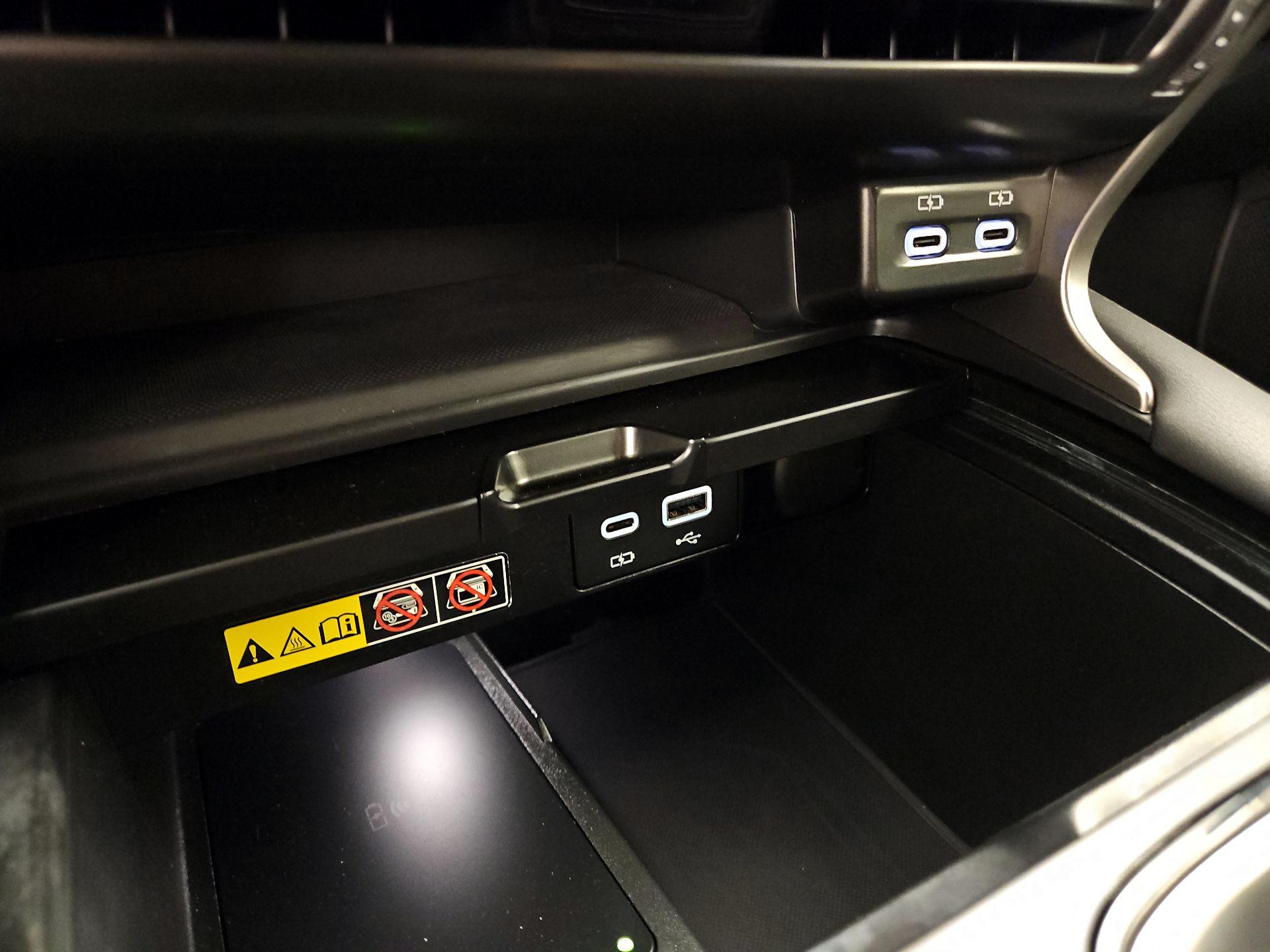 Thumbnail: 2024 Lexus RX - 18