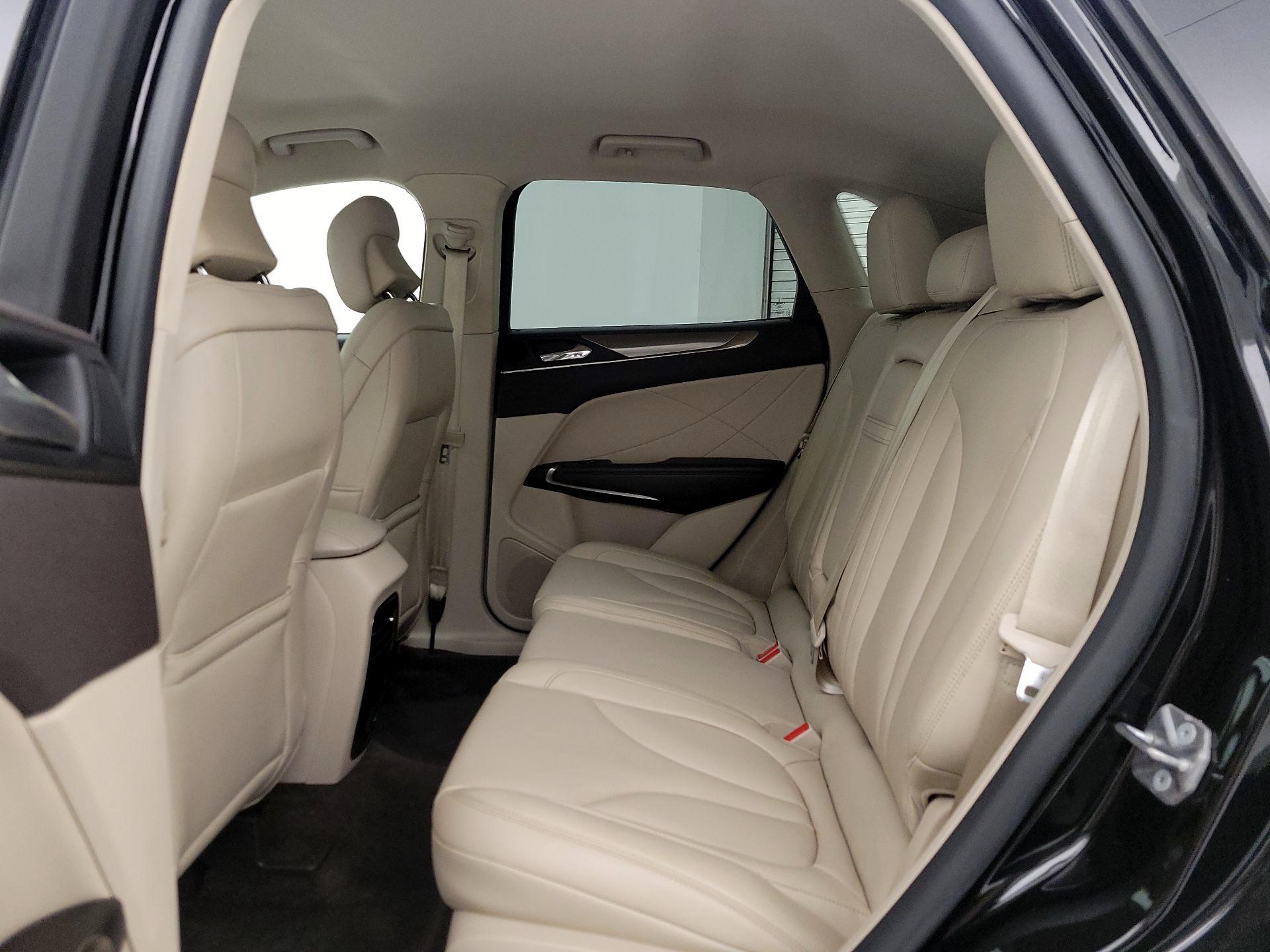 Thumbnail: 2018 Lincoln MKC - 19