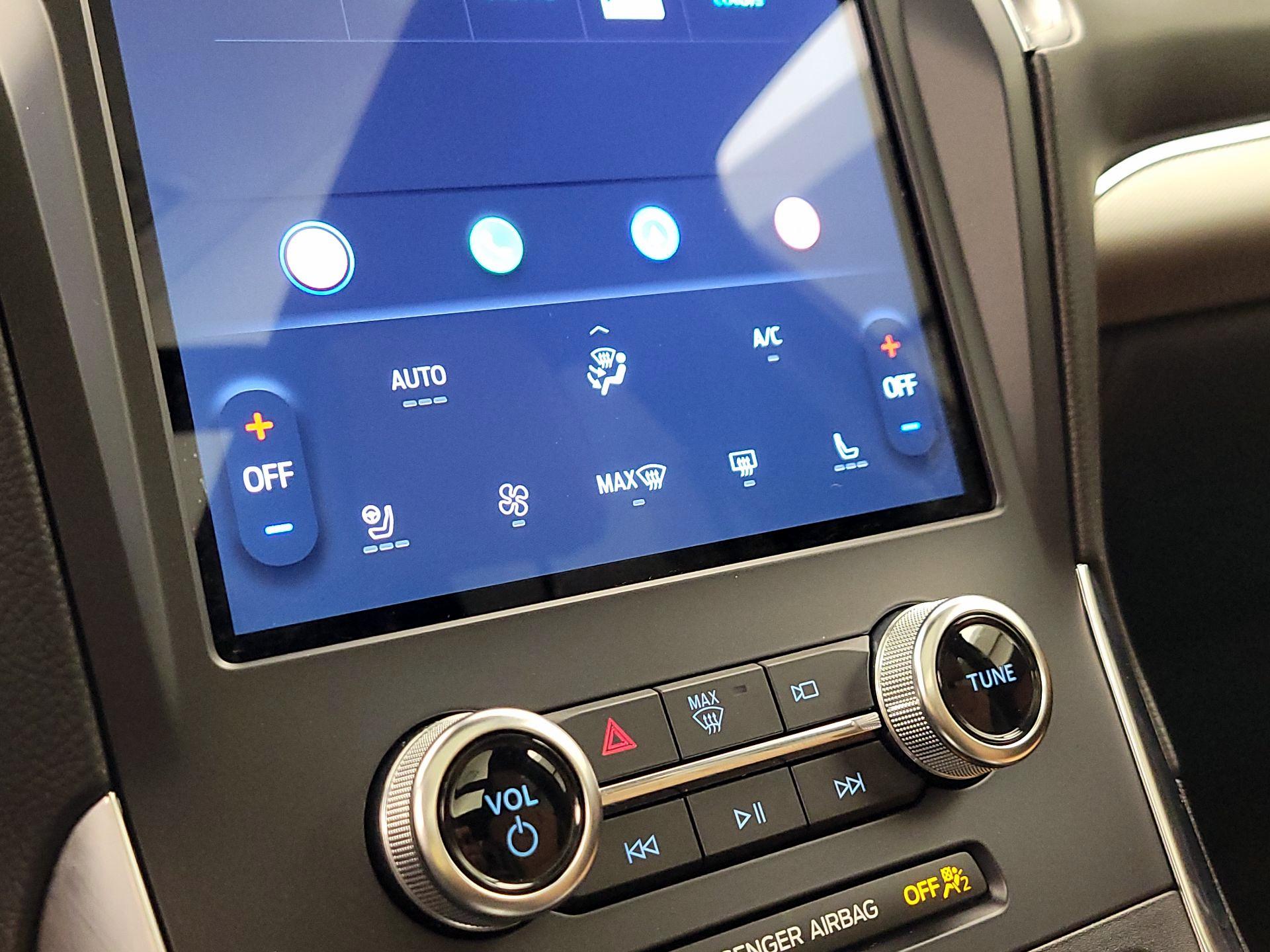 Thumbnail: 2023 Ford Edge - 17