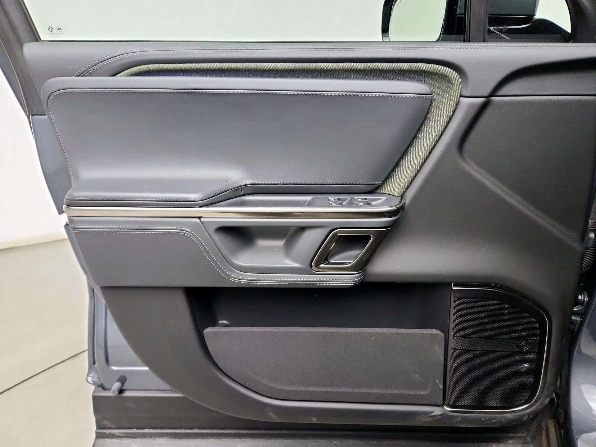 Thumbnail: 2024 Rivian R1S - 12