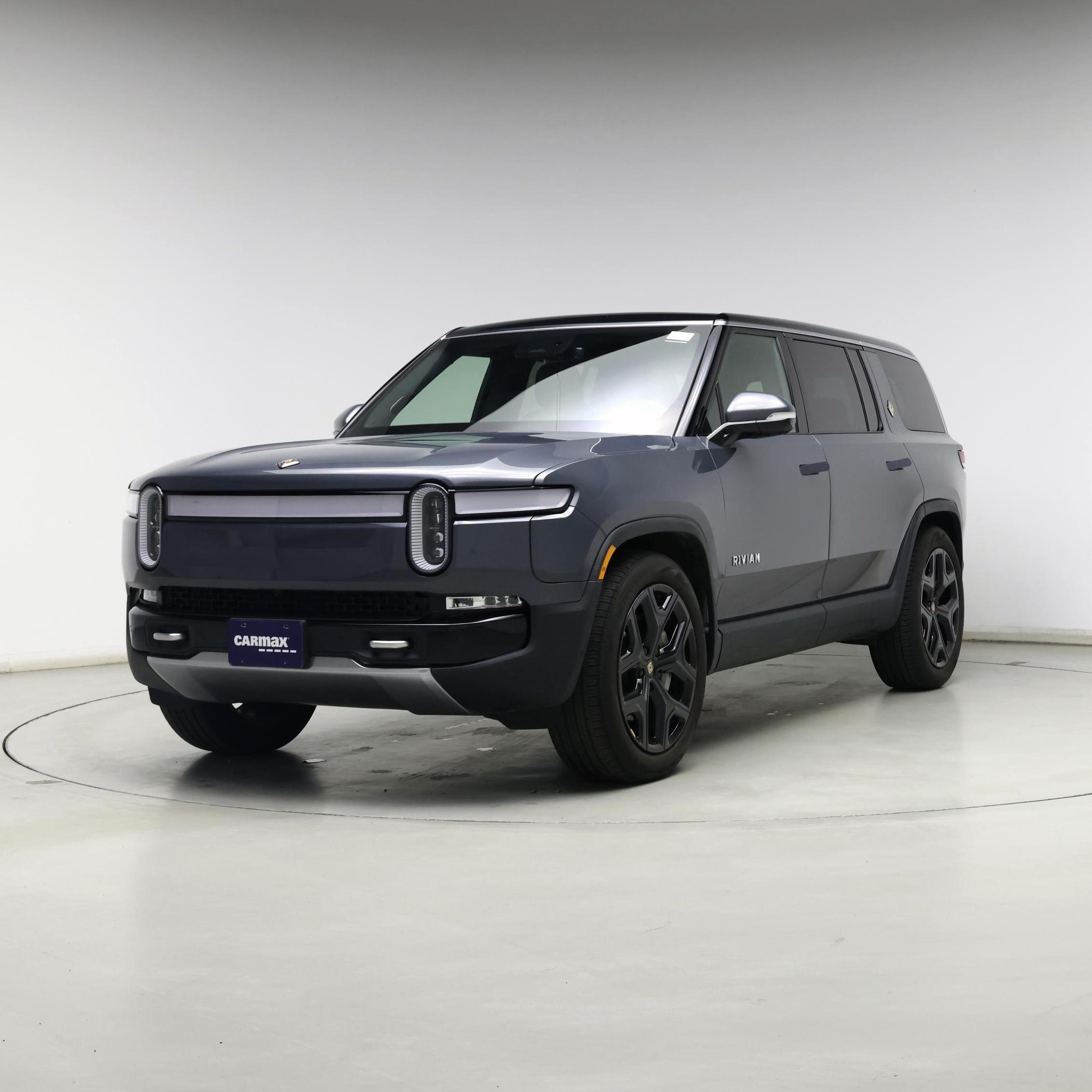 Thumbnail: 2024 Rivian R1S - 4