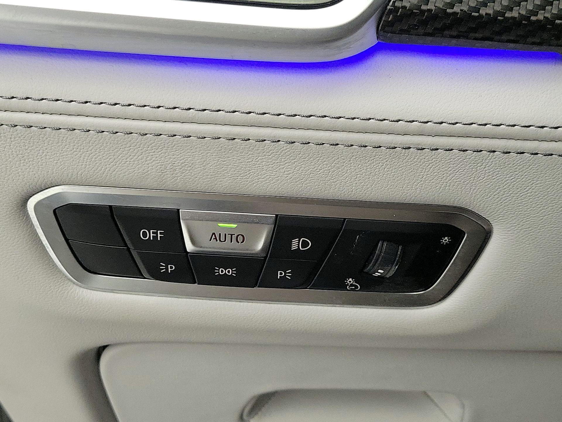 Thumbnail: 2021 BMW X5 - 13