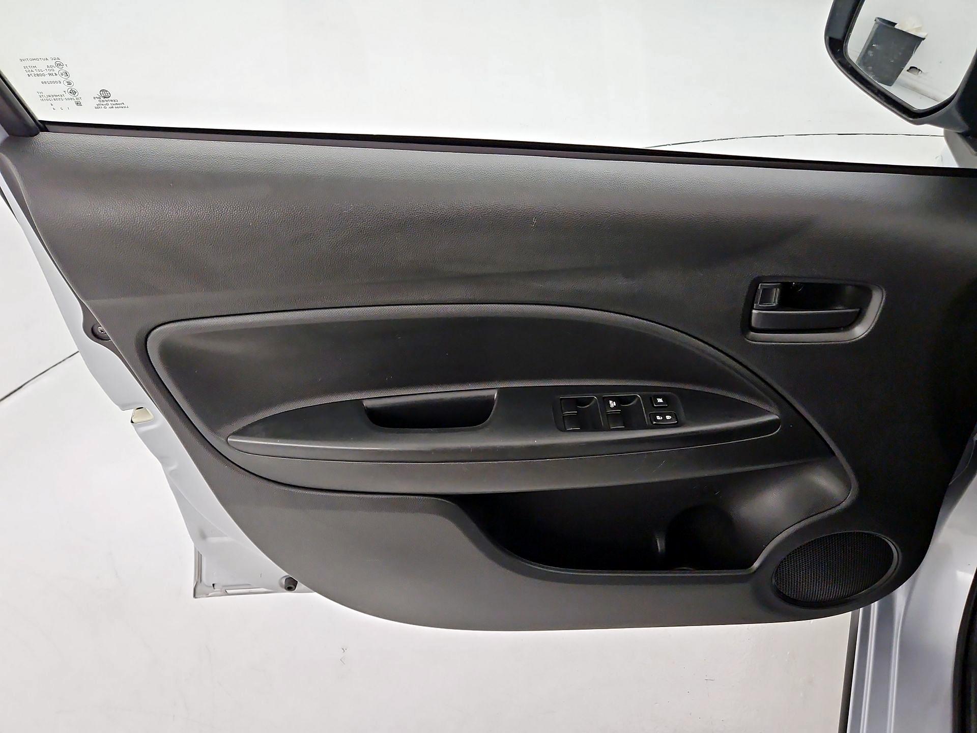 Thumbnail: 2024 Mitsubishi Mirage - 12