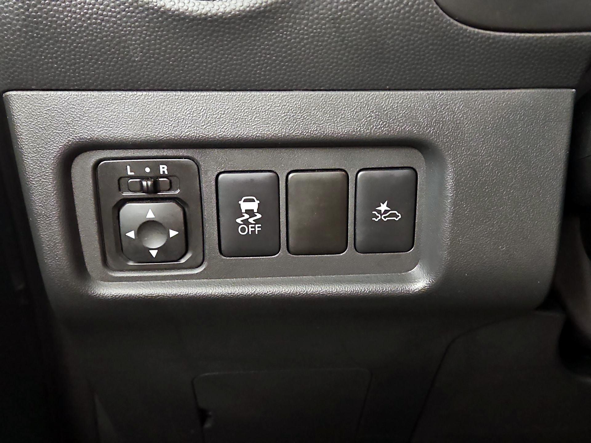 Thumbnail: 2024 Mitsubishi Mirage - 13