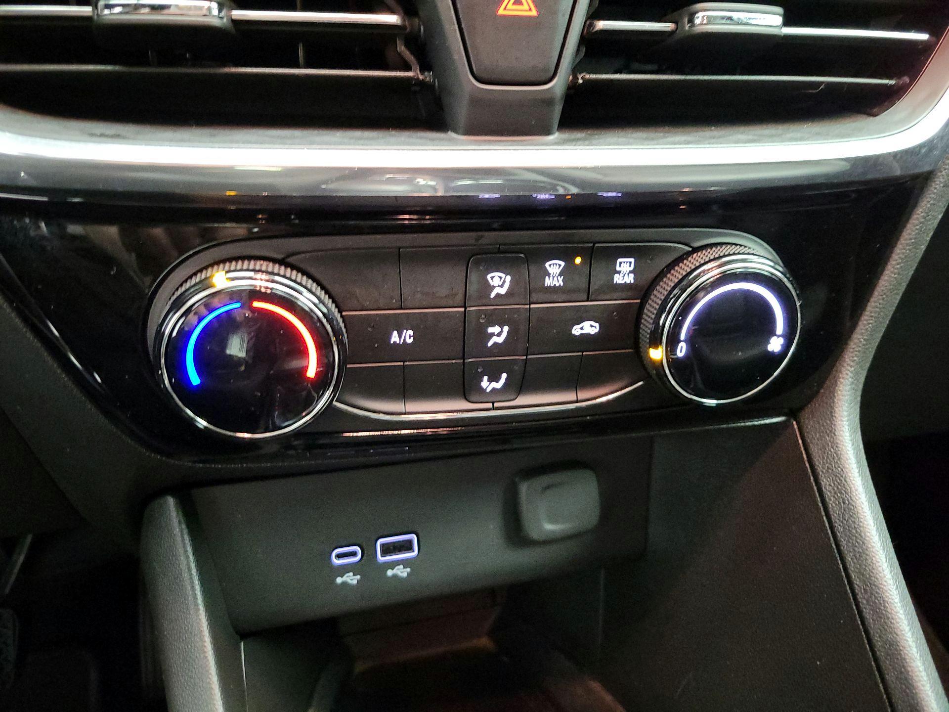 Thumbnail: 2024 Buick Encore GX - 14