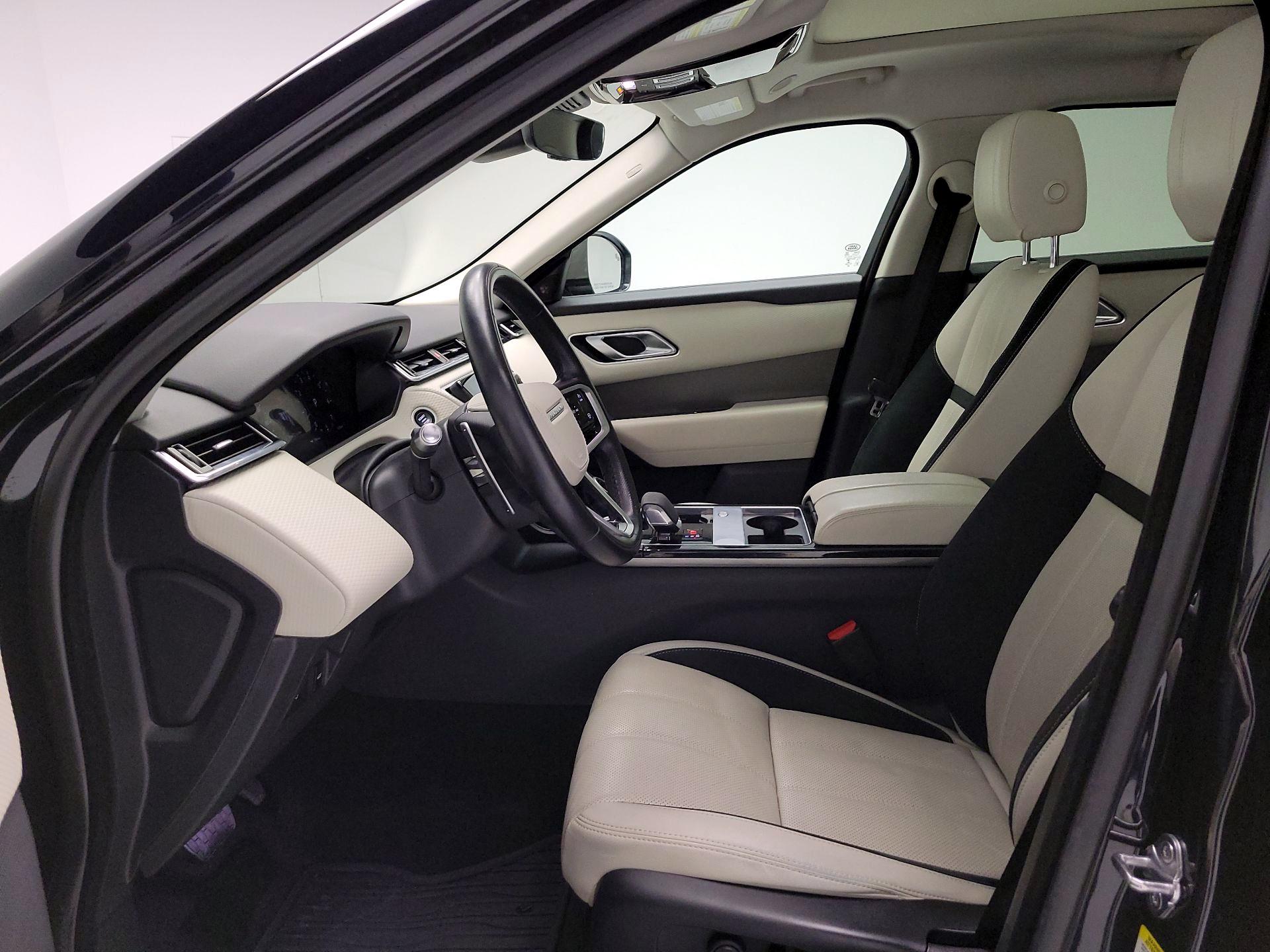 Thumbnail: 2021 Land Rover Range Rover Velar - 11