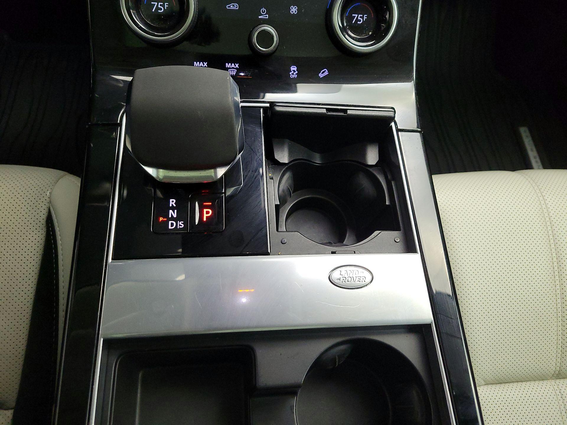 Thumbnail: 2021 Land Rover Range Rover Velar - 17