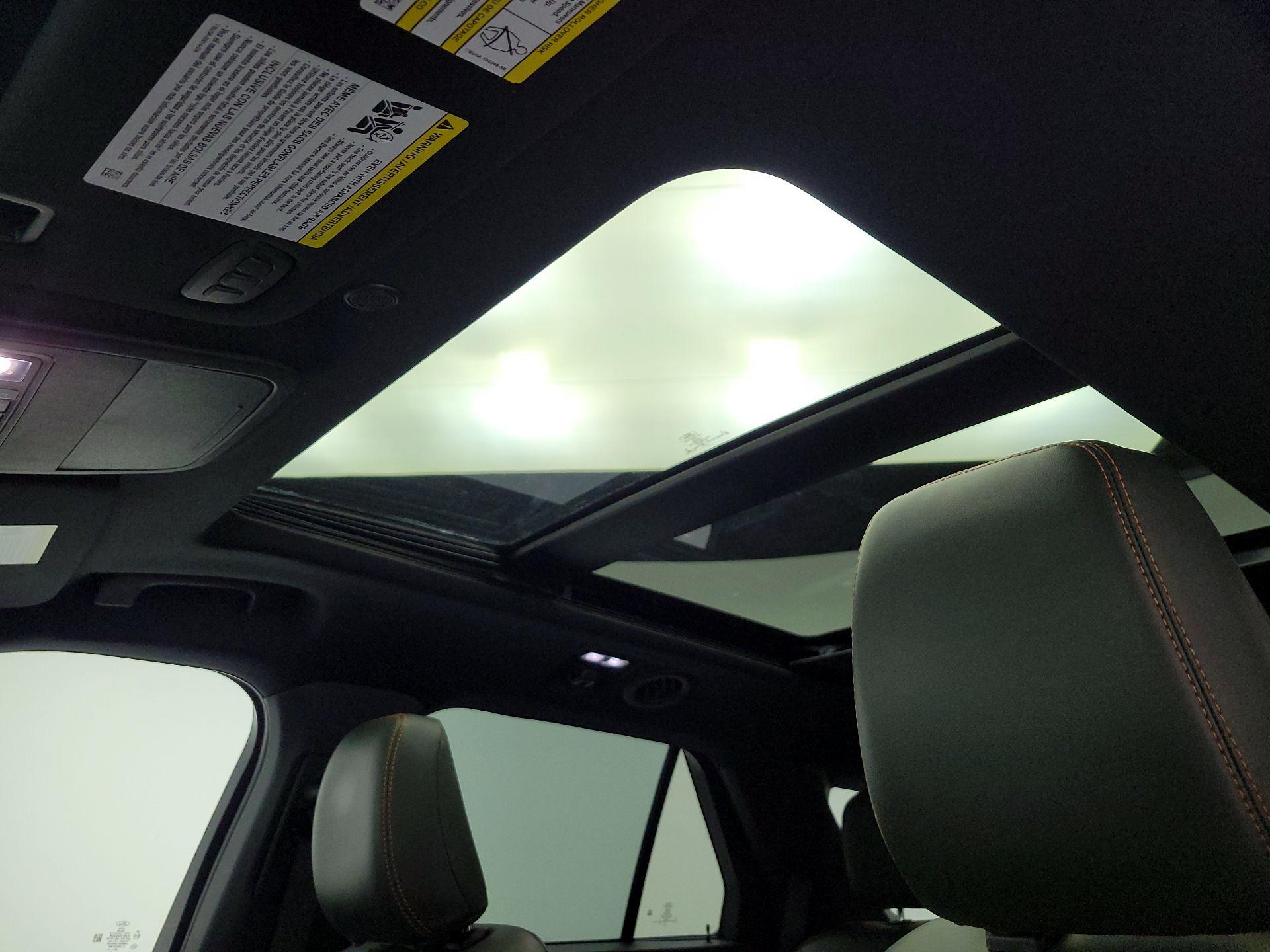 Thumbnail: 2022 Ford Explorer - 20