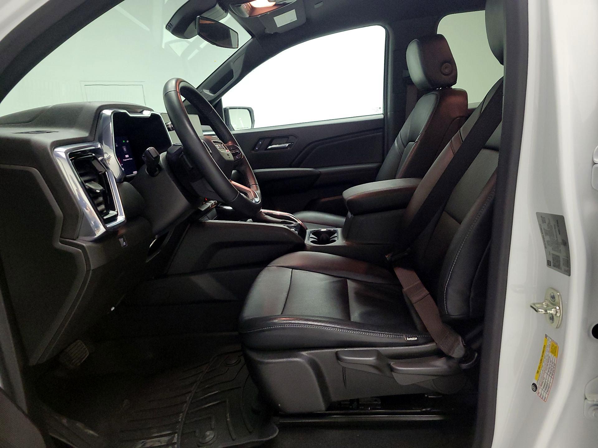 Thumbnail: 2024 GMC Canyon - 11