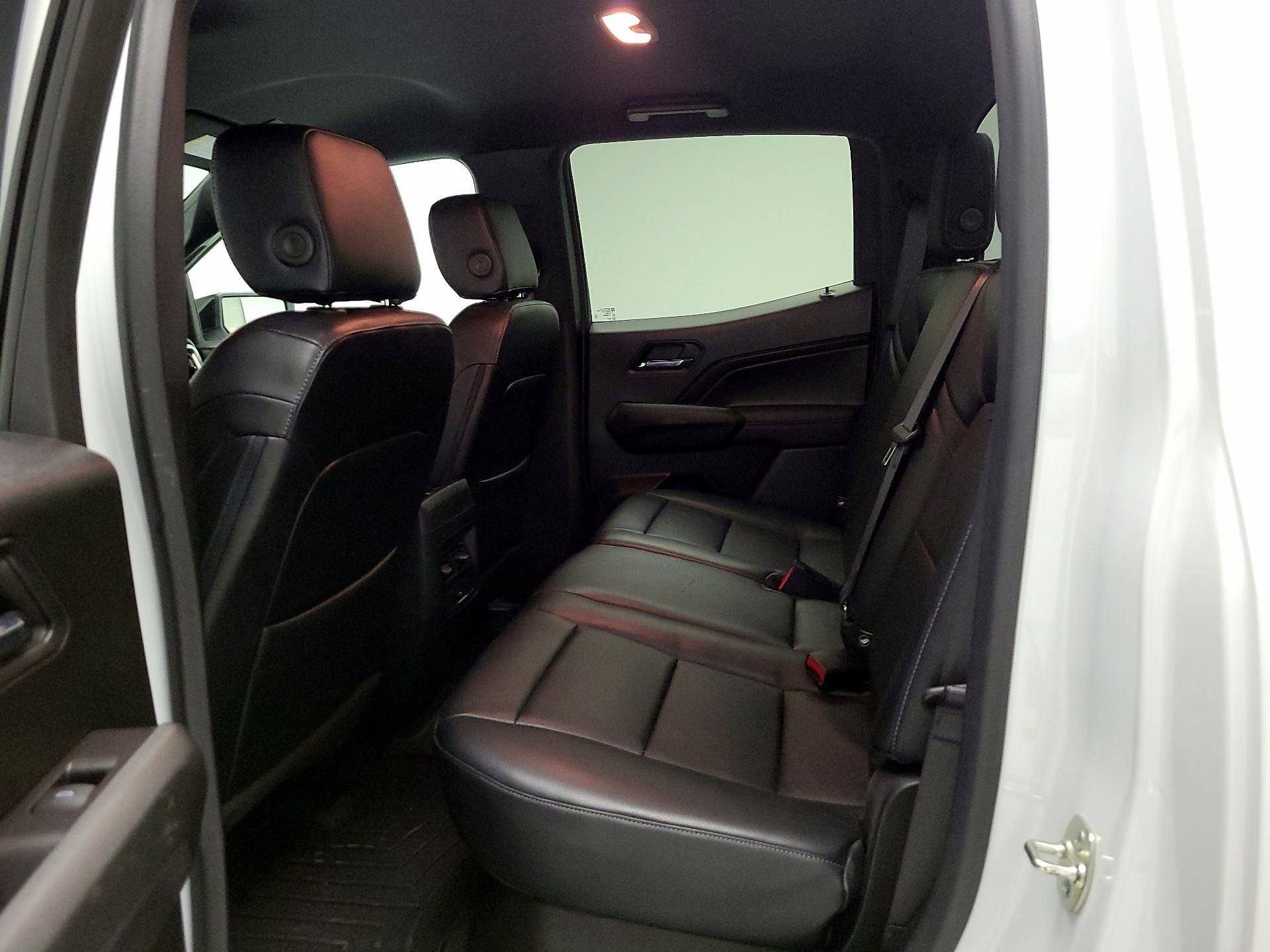 Thumbnail: 2024 GMC Canyon - 18