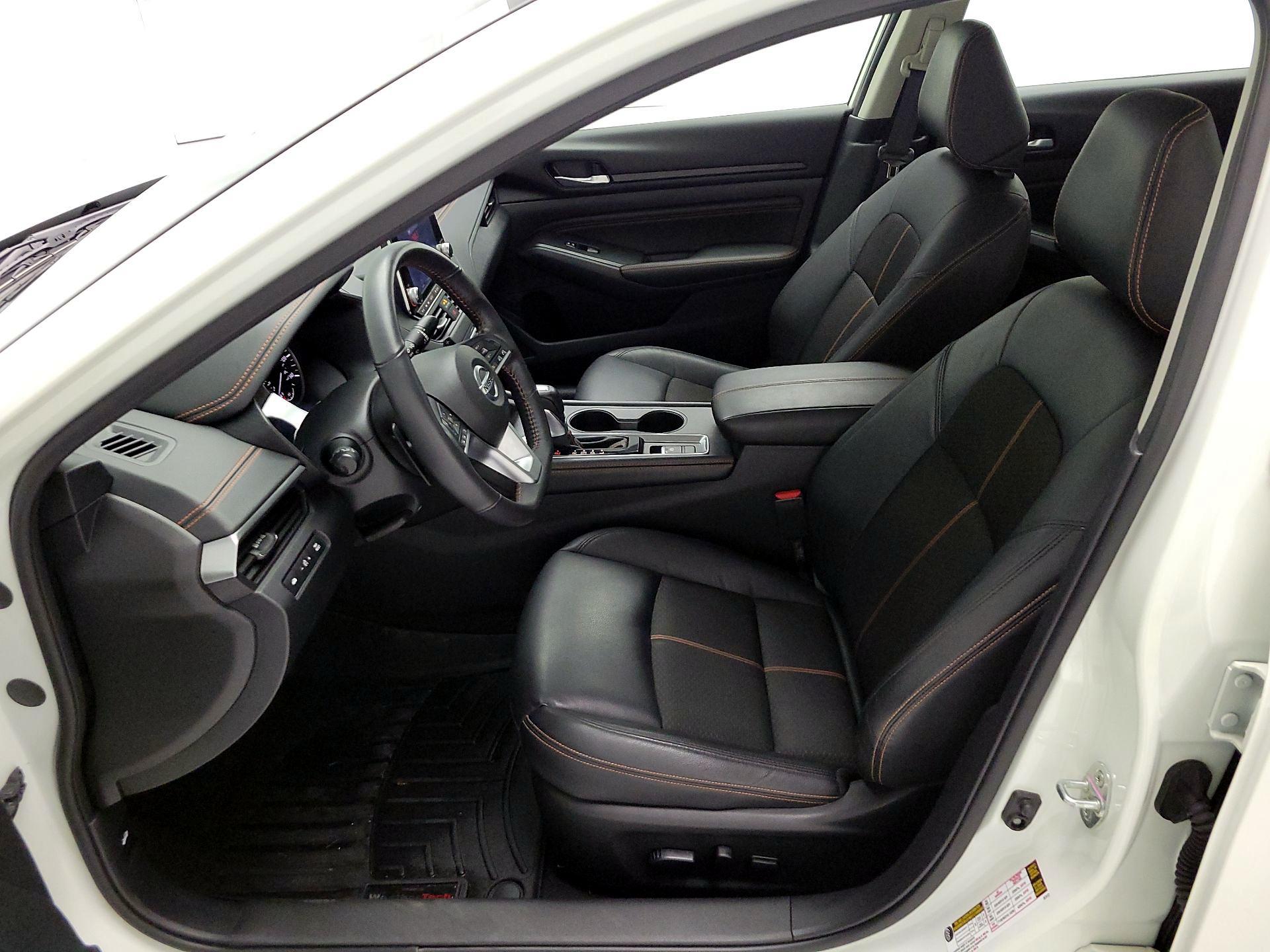 Thumbnail: 2022 Nissan Altima - 11