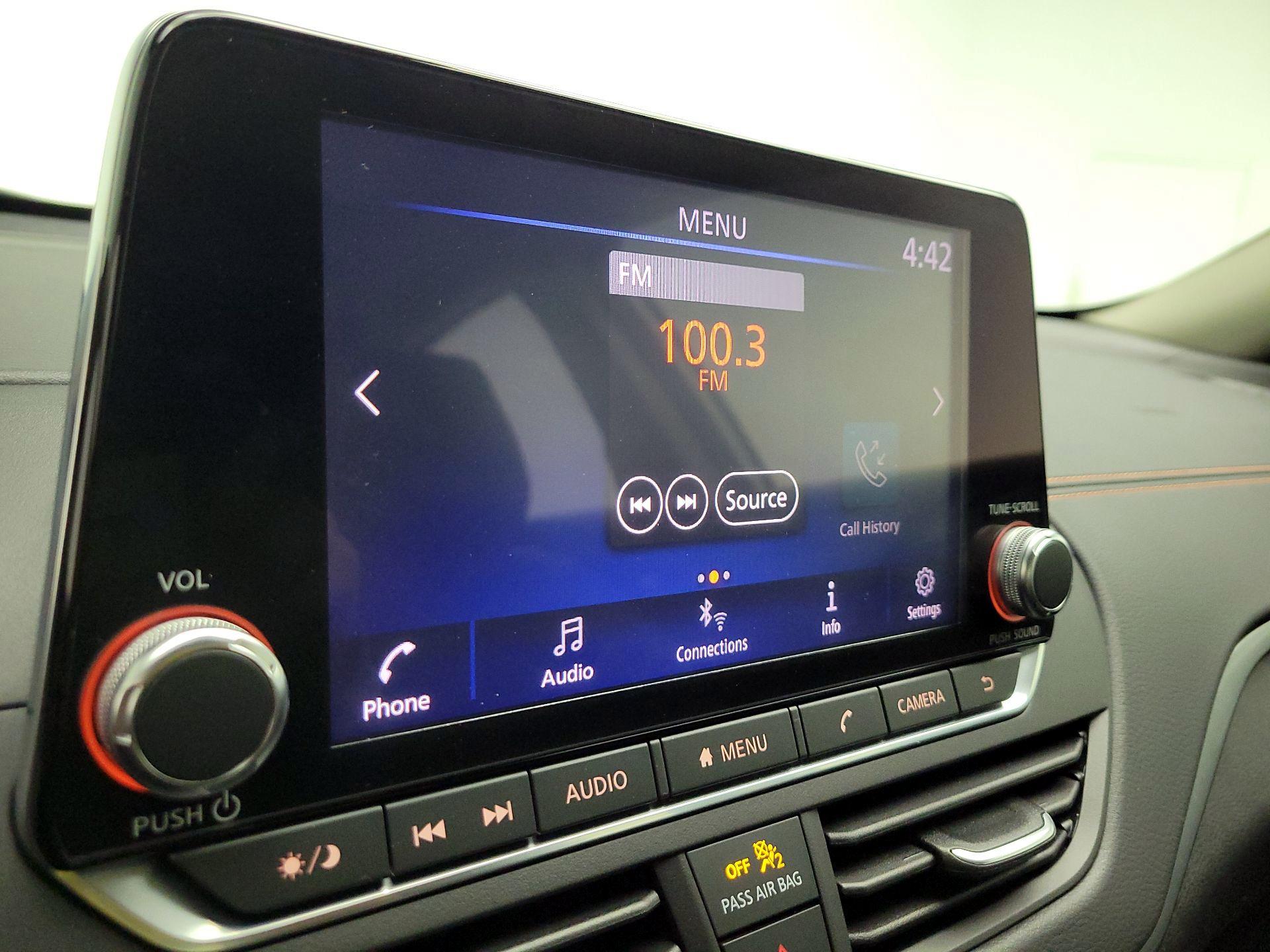 Thumbnail: 2022 Nissan Altima - 15