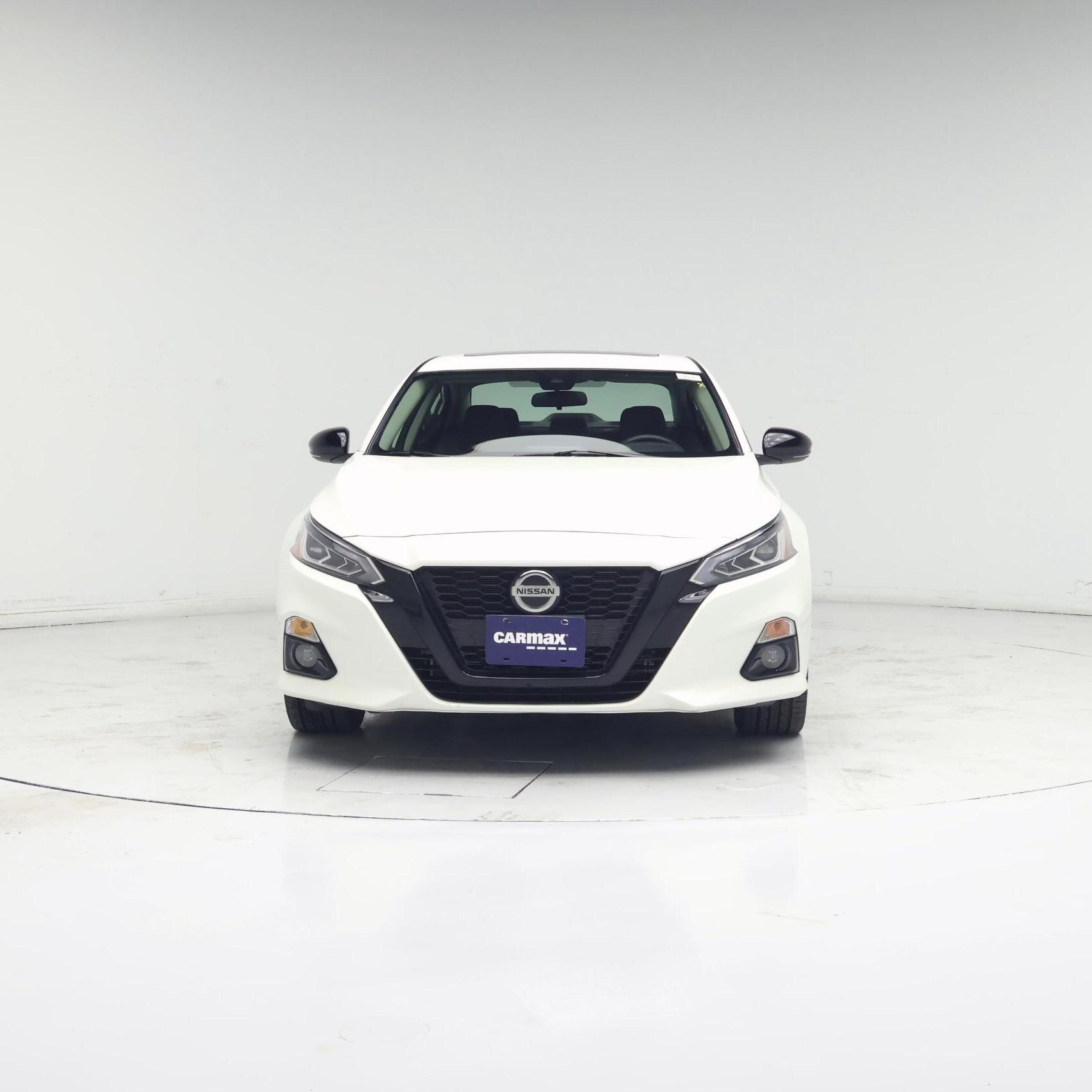 Thumbnail: 2022 Nissan Altima - 5