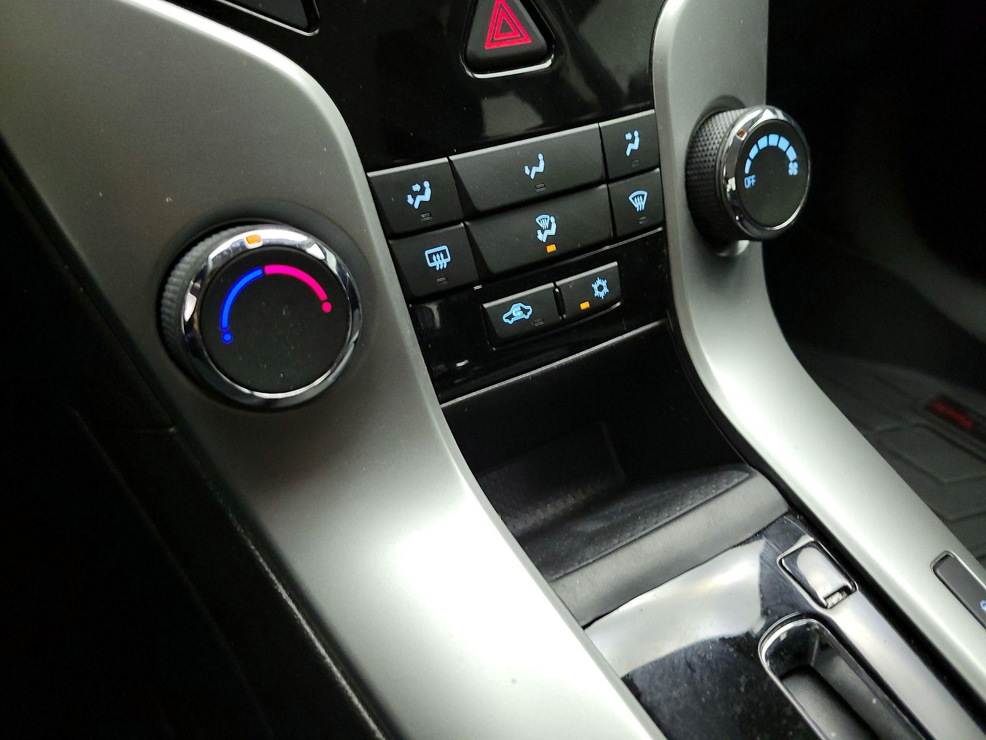 Thumbnail: 2016 Chevrolet Cruze - 15