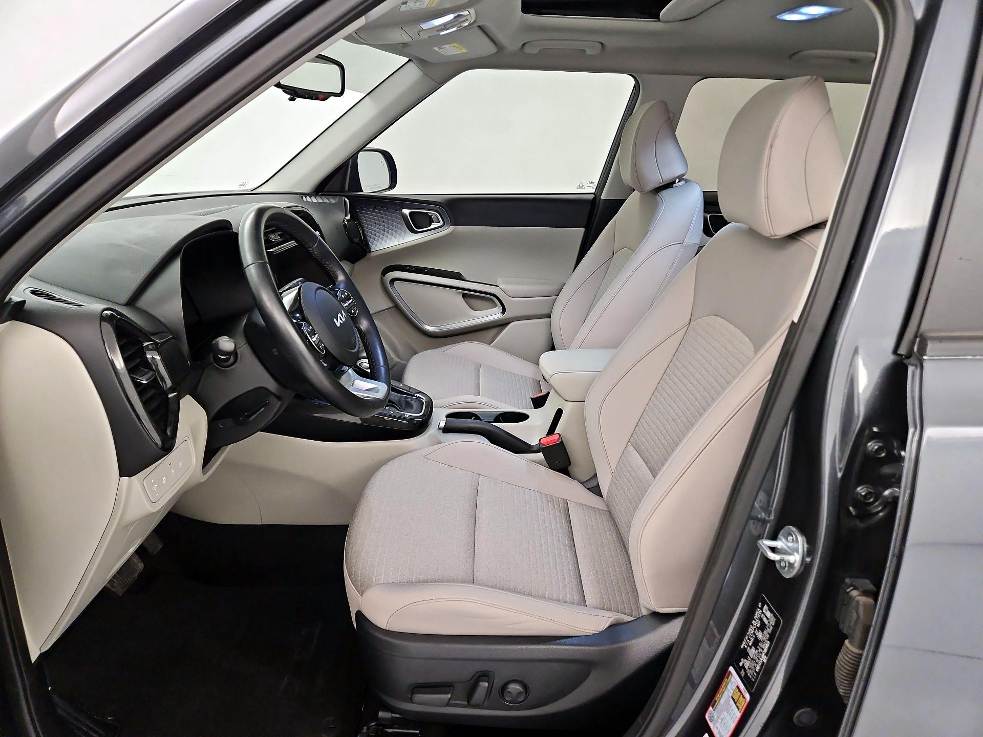 Thumbnail: 2023 Kia Soul - 11