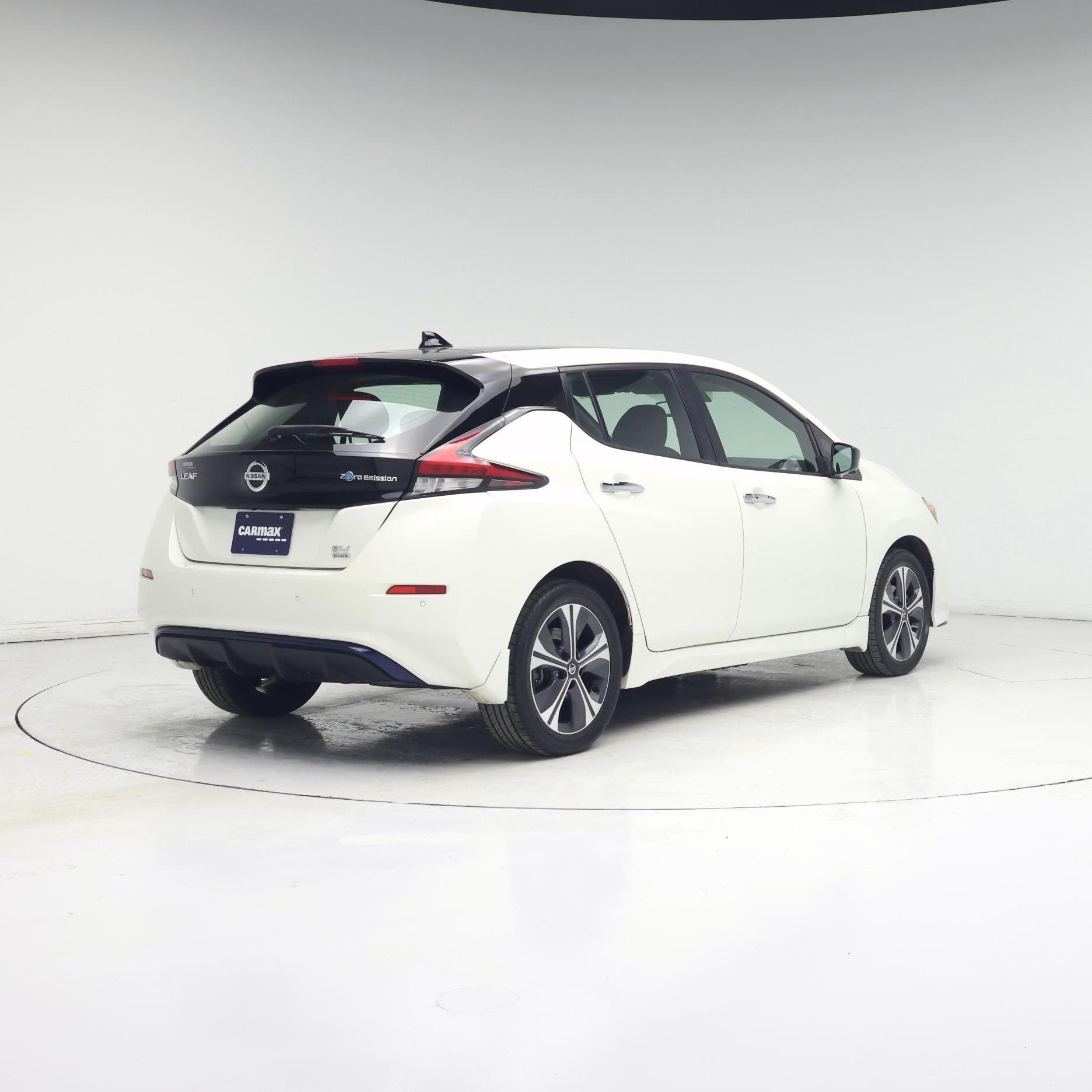 Thumbnail: 2020 Nissan Leaf - 8