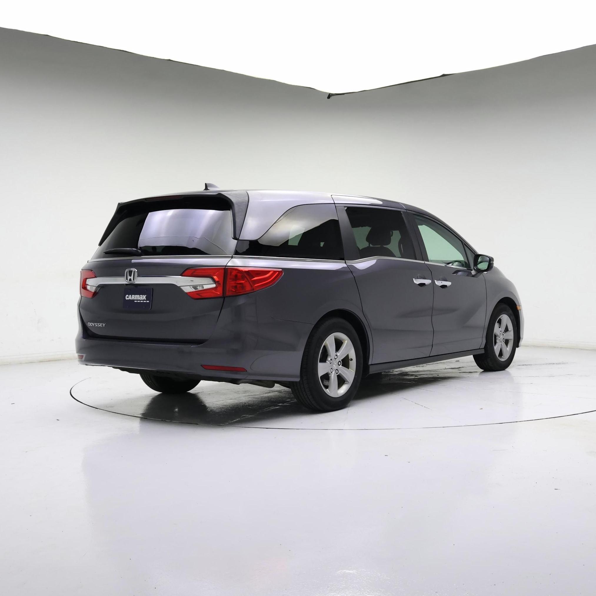 Thumbnail: 2018 Honda Odyssey - 8