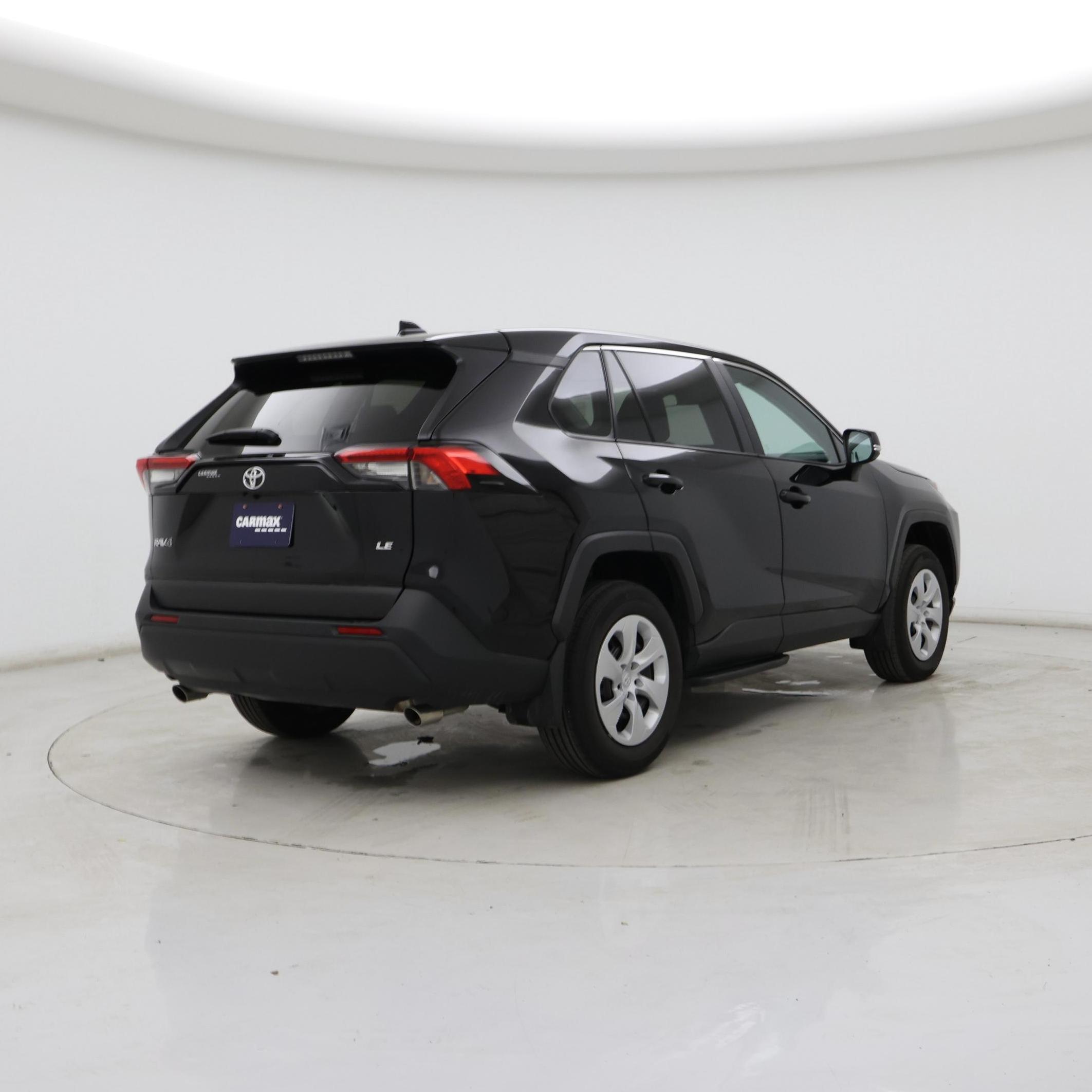 Thumbnail: 2025 Toyota RAV4 - 8