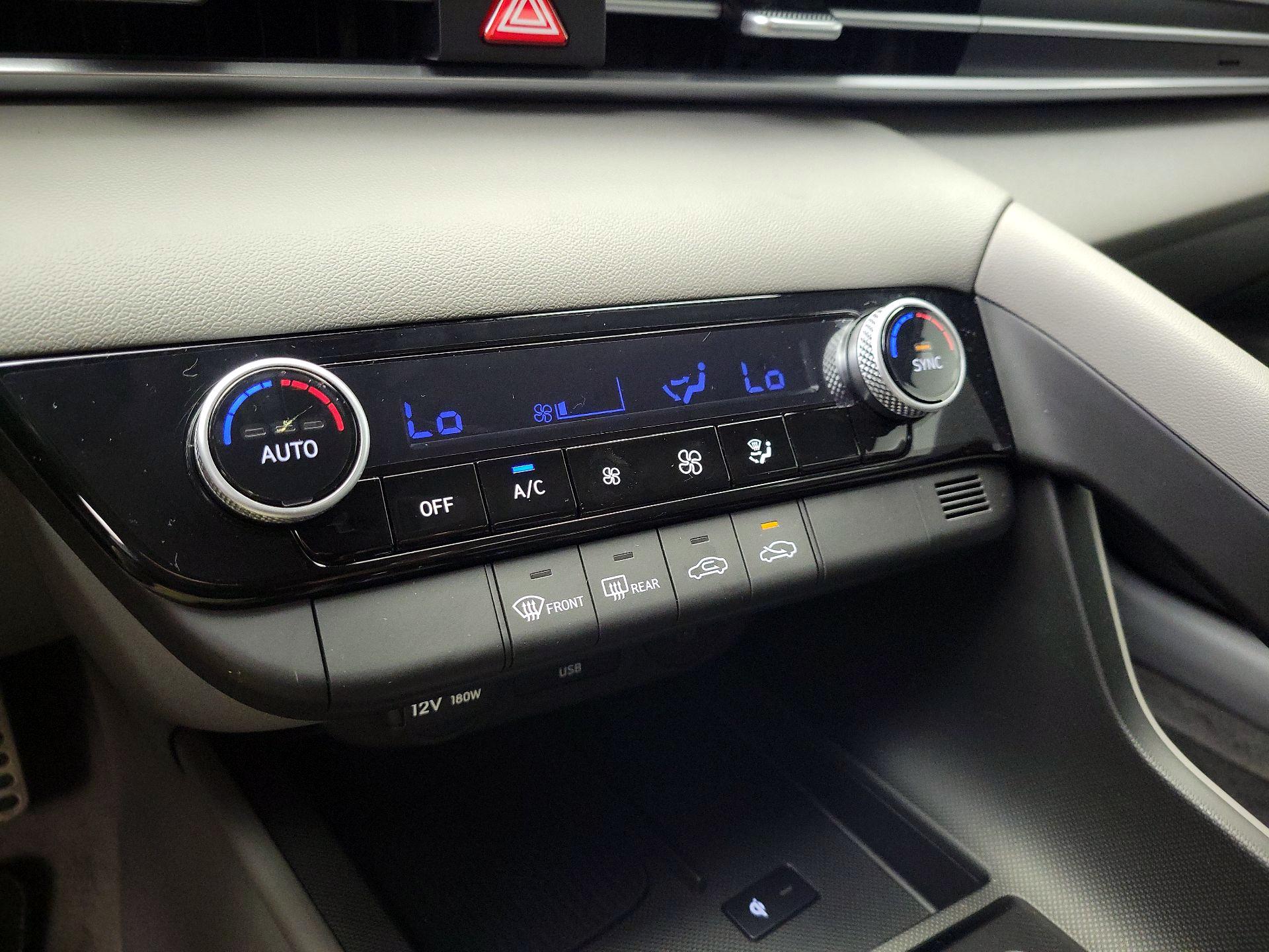 Thumbnail: 2025 Hyundai Elantra - 15