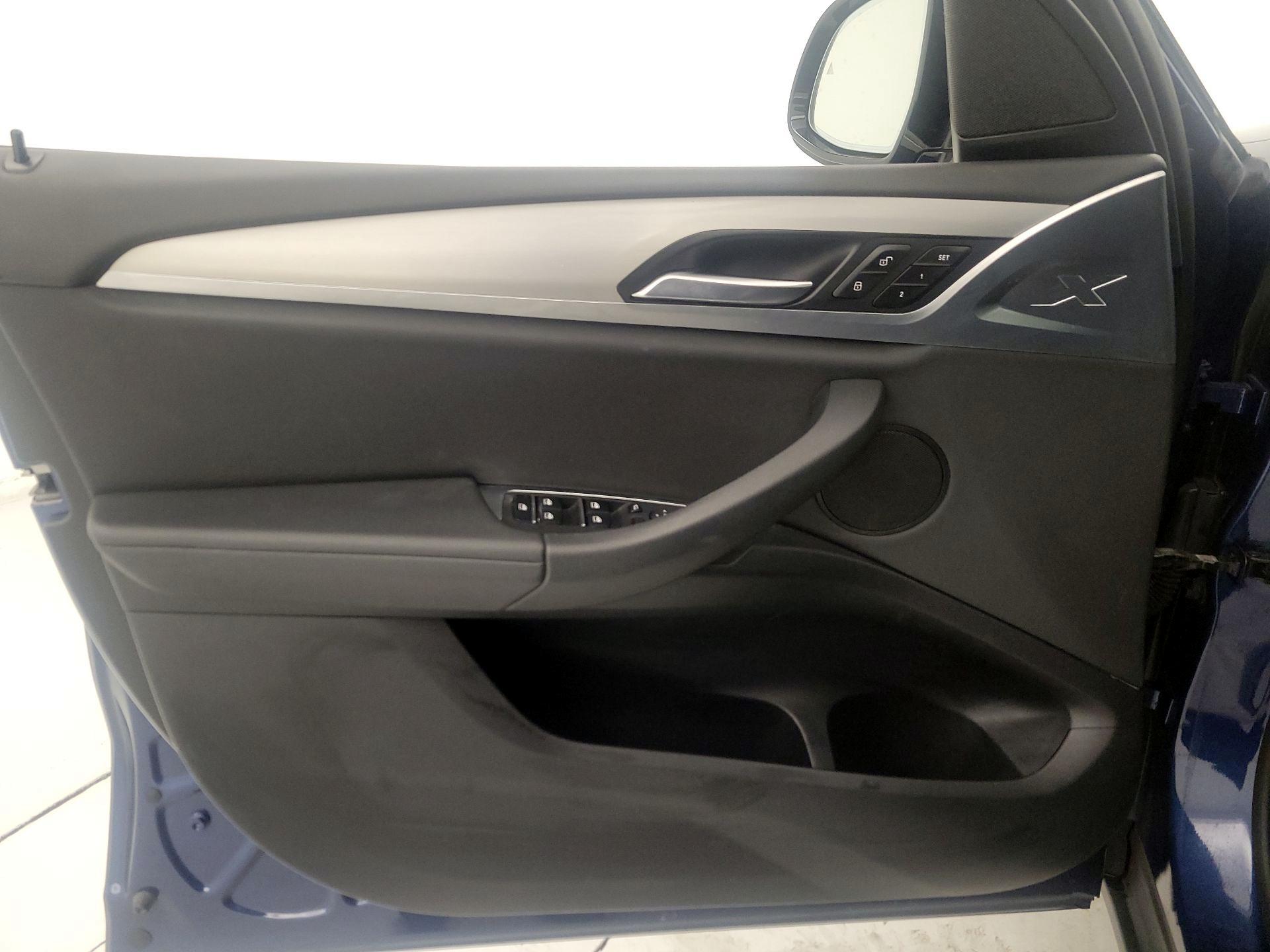 Thumbnail: 2019 BMW X3 - 12