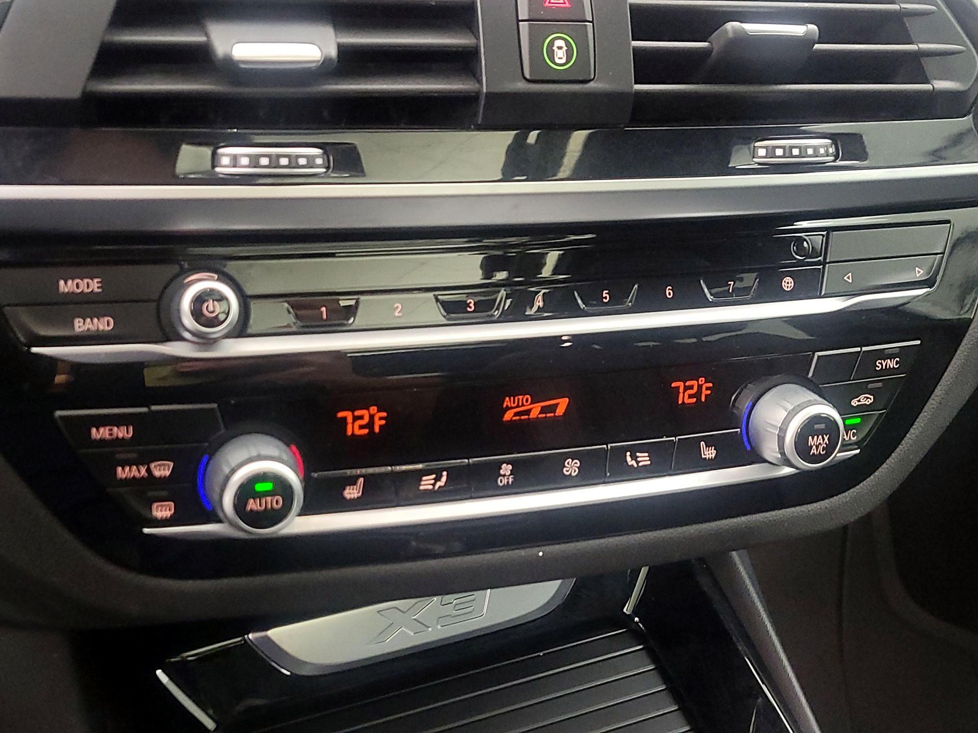 Thumbnail: 2019 BMW X3 - 16