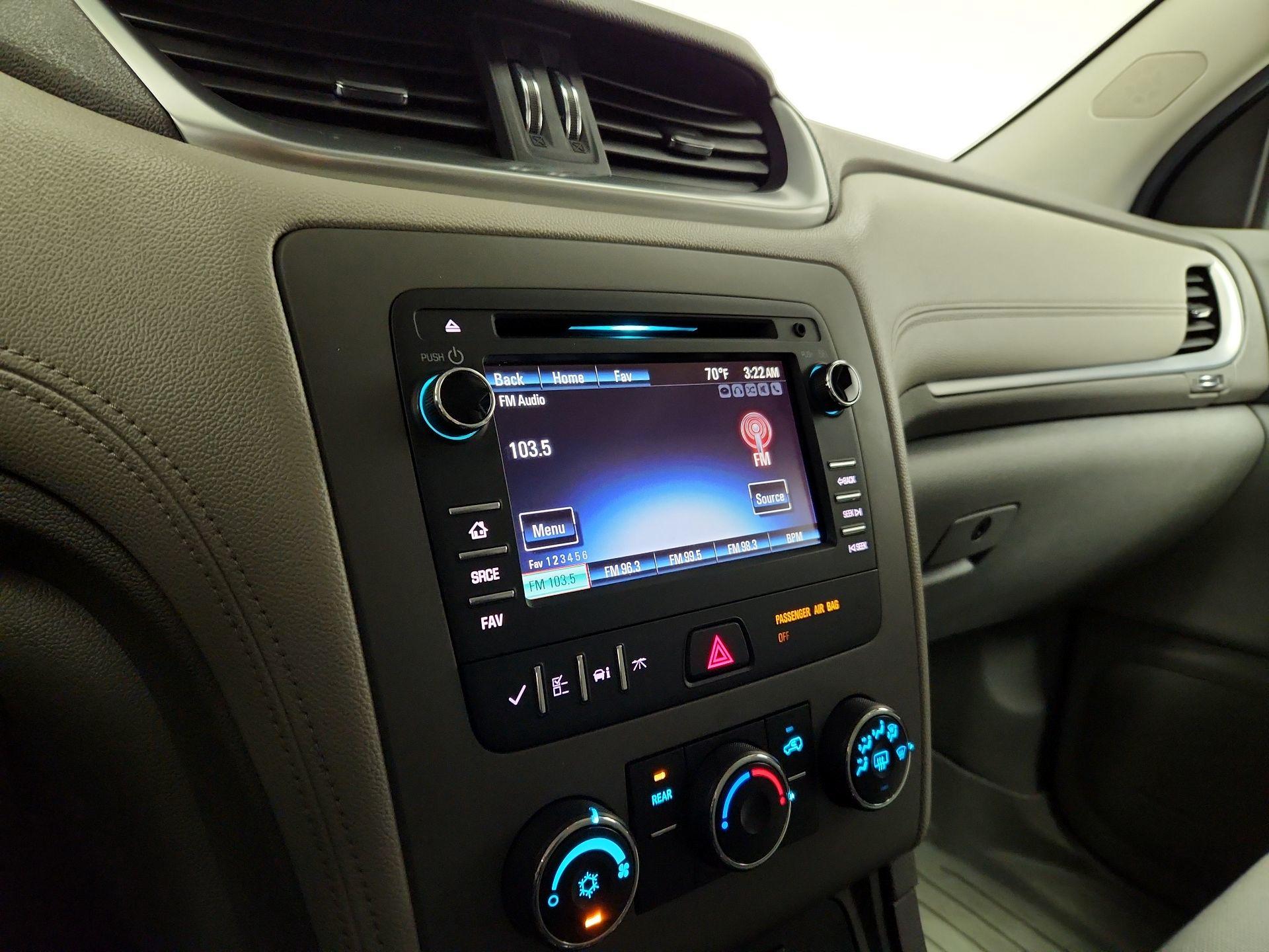 Thumbnail: 2016 Chevrolet Traverse - 15