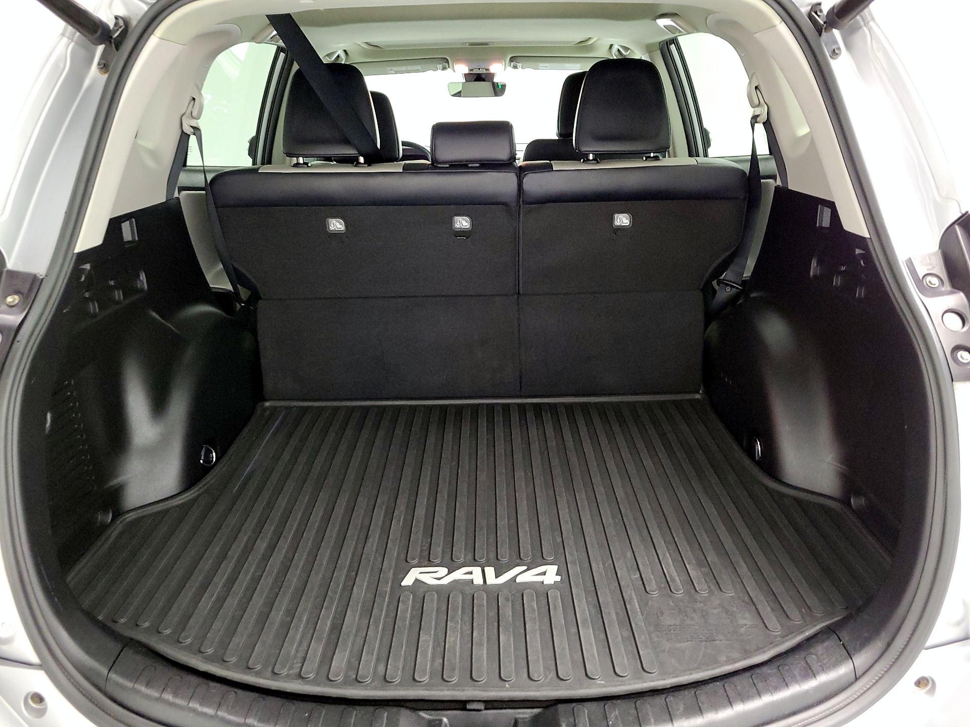 Thumbnail: 2017 Toyota RAV4 - 16