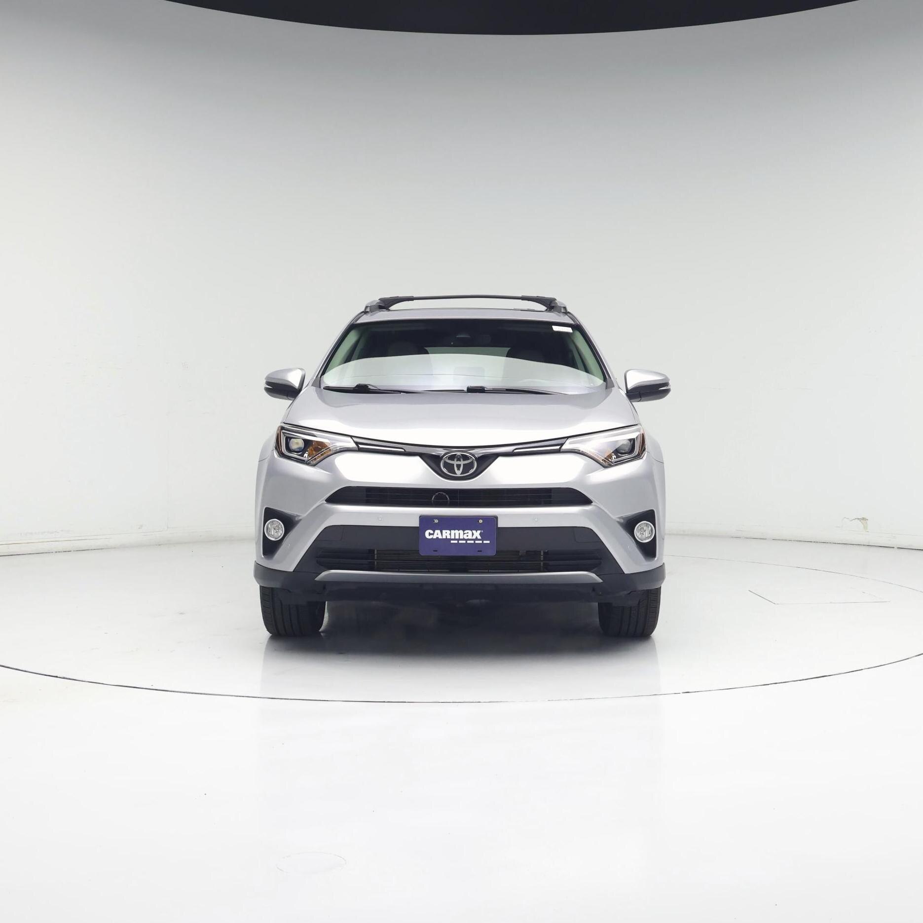 Thumbnail: 2017 Toyota RAV4 - 5