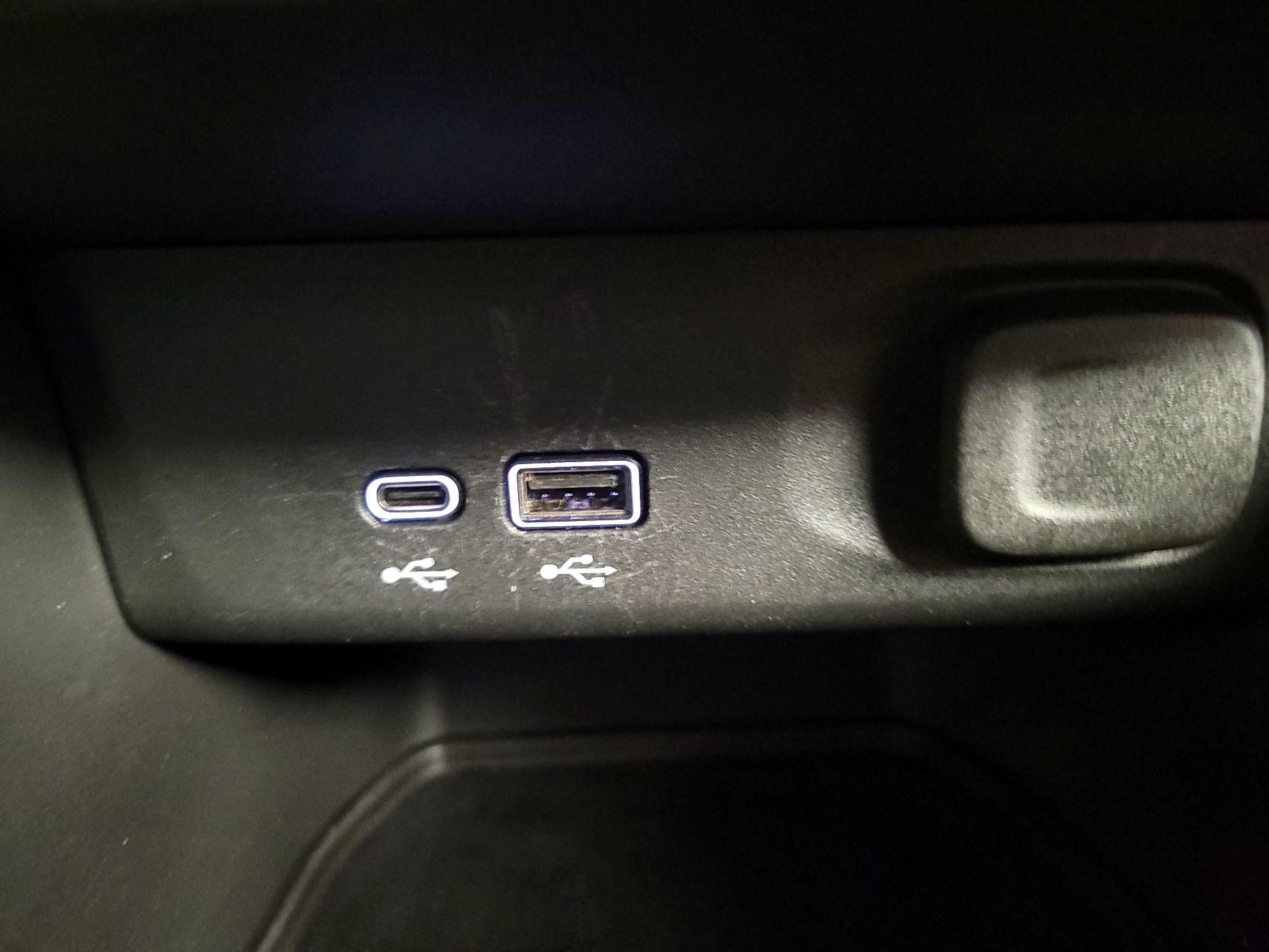 Thumbnail: 2024 Buick Envista - 18