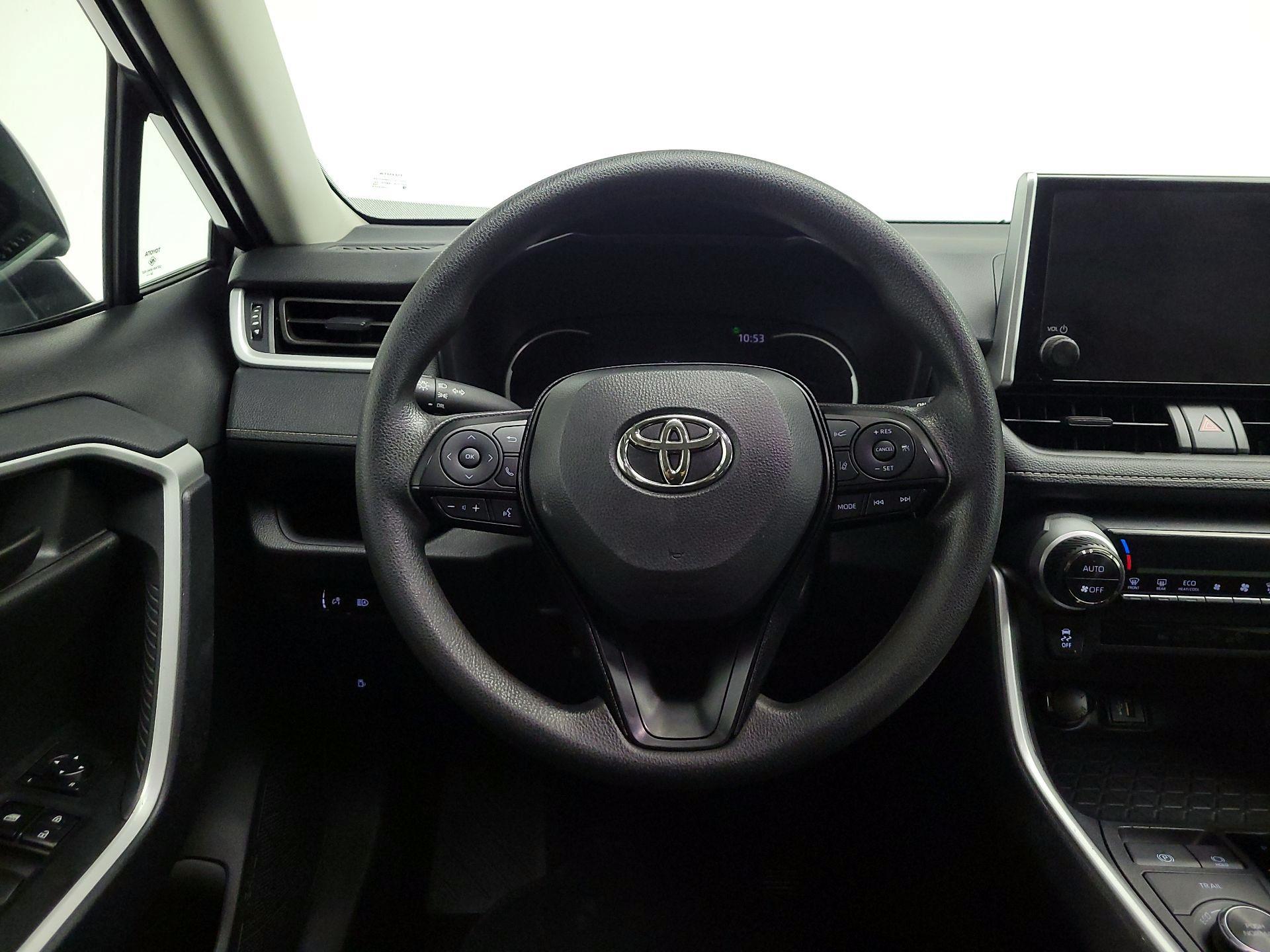 Thumbnail: 2025 Toyota RAV4 - 10