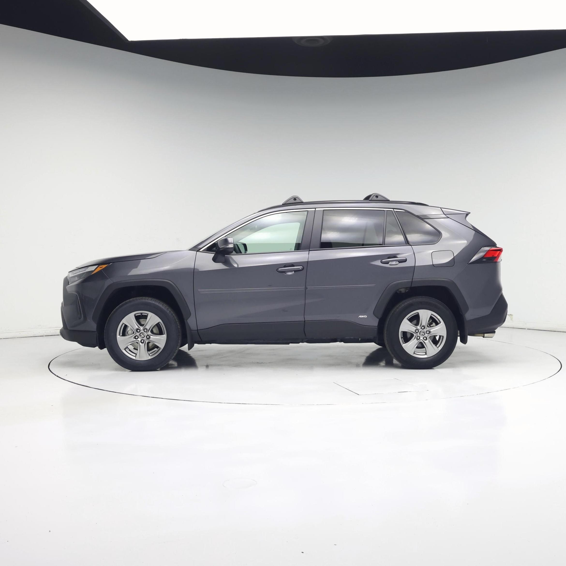 Thumbnail: 2025 Toyota RAV4 - 3