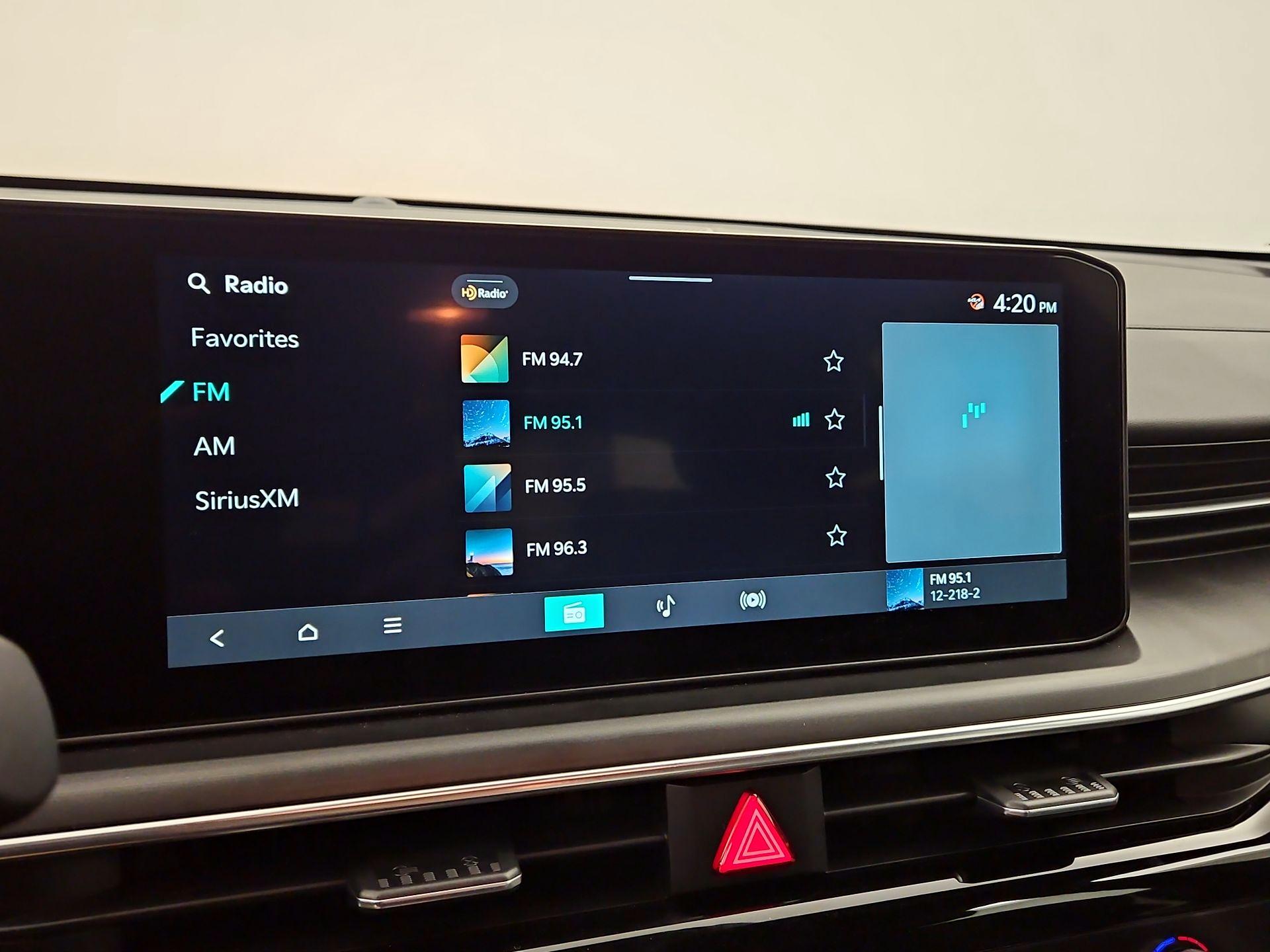 Thumbnail: 2025 Kia K5 - 15